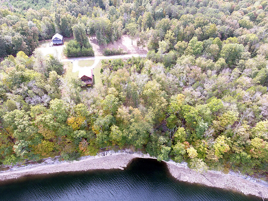 Lot 34 Doc Nichols Landing Property Photo 7
