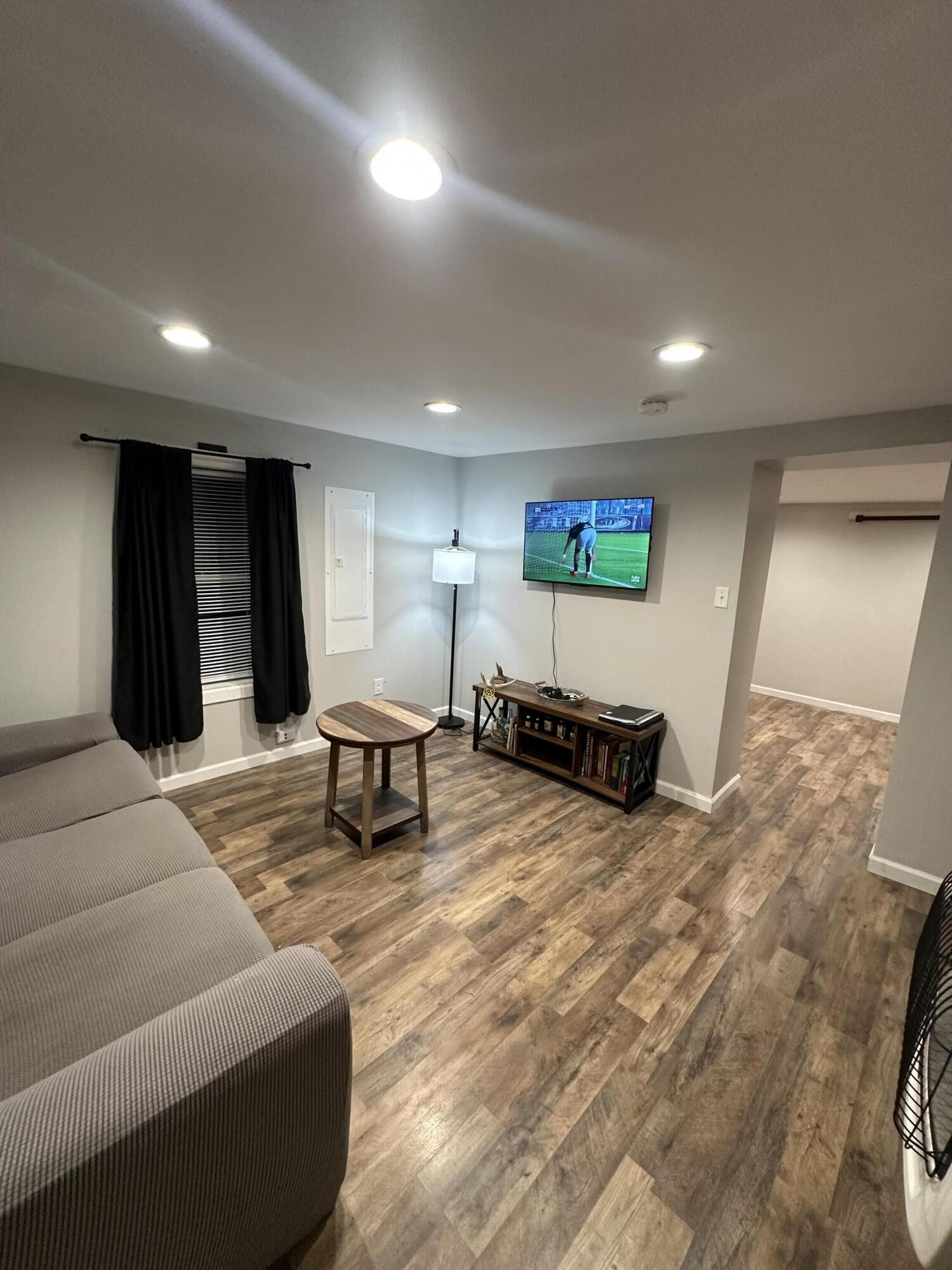 405 Nick Lane Property Photo 6