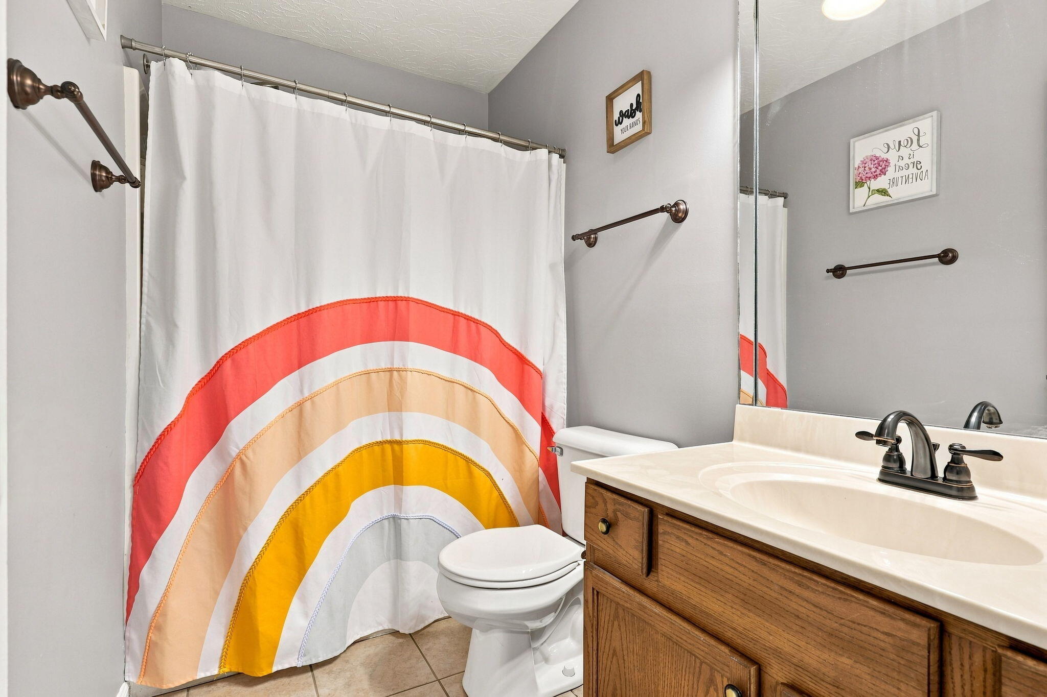 532 Amberley Drive Property Photo 23