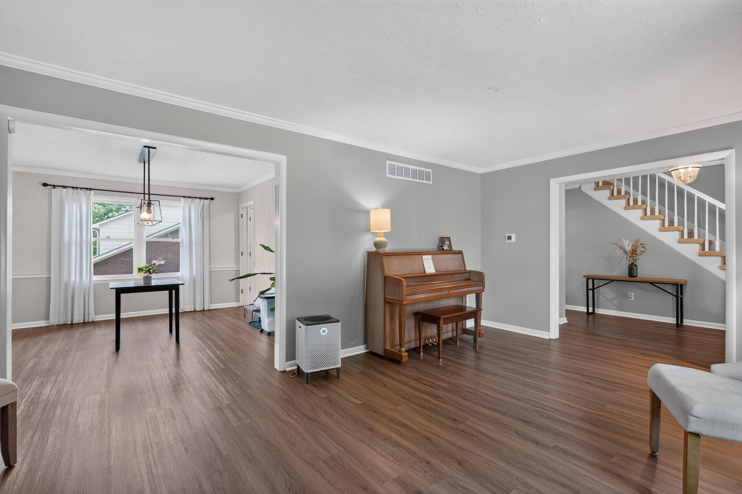 2057 Parasol Drive Property Photo 9