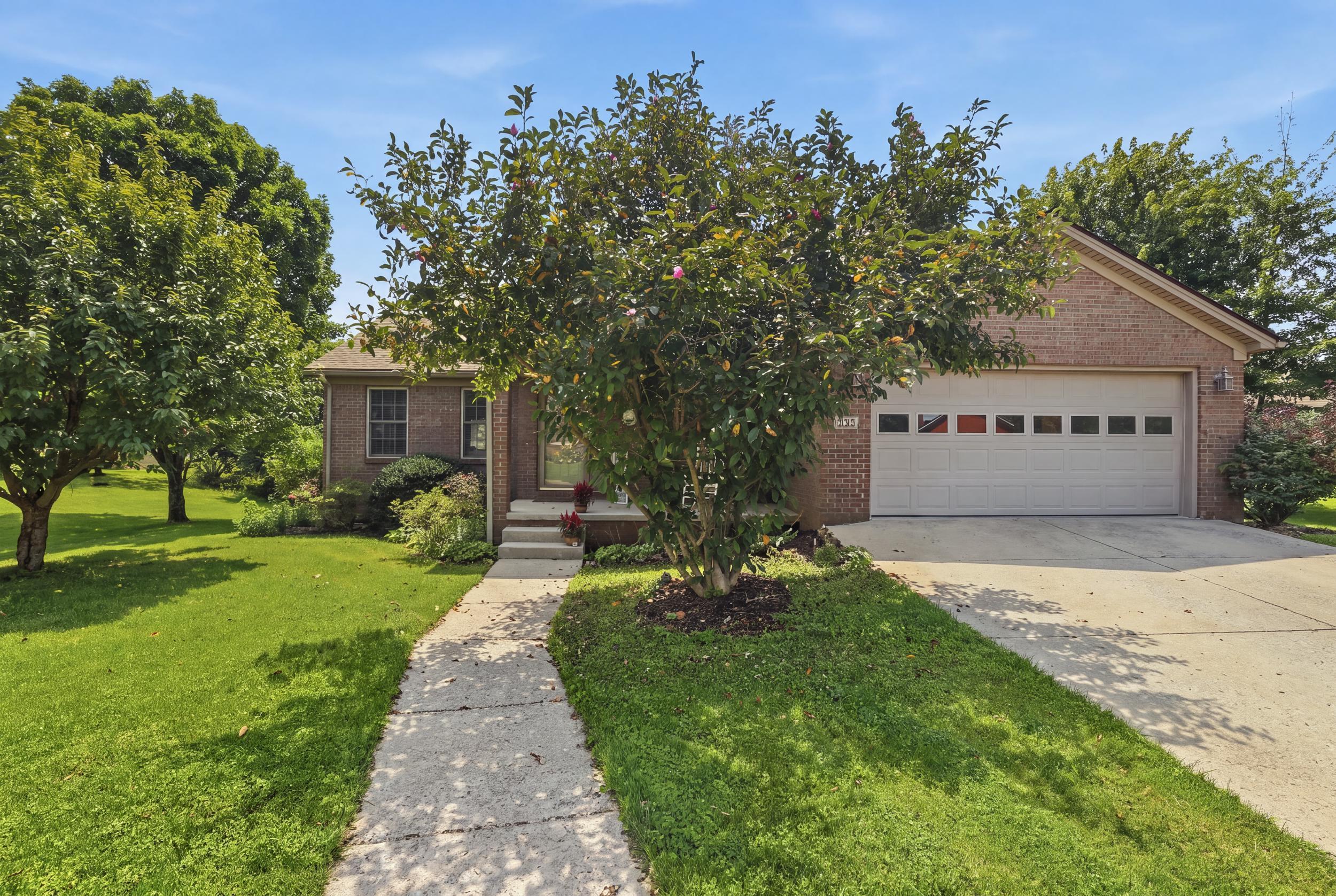 232 Percheron Drive Property Photo 4