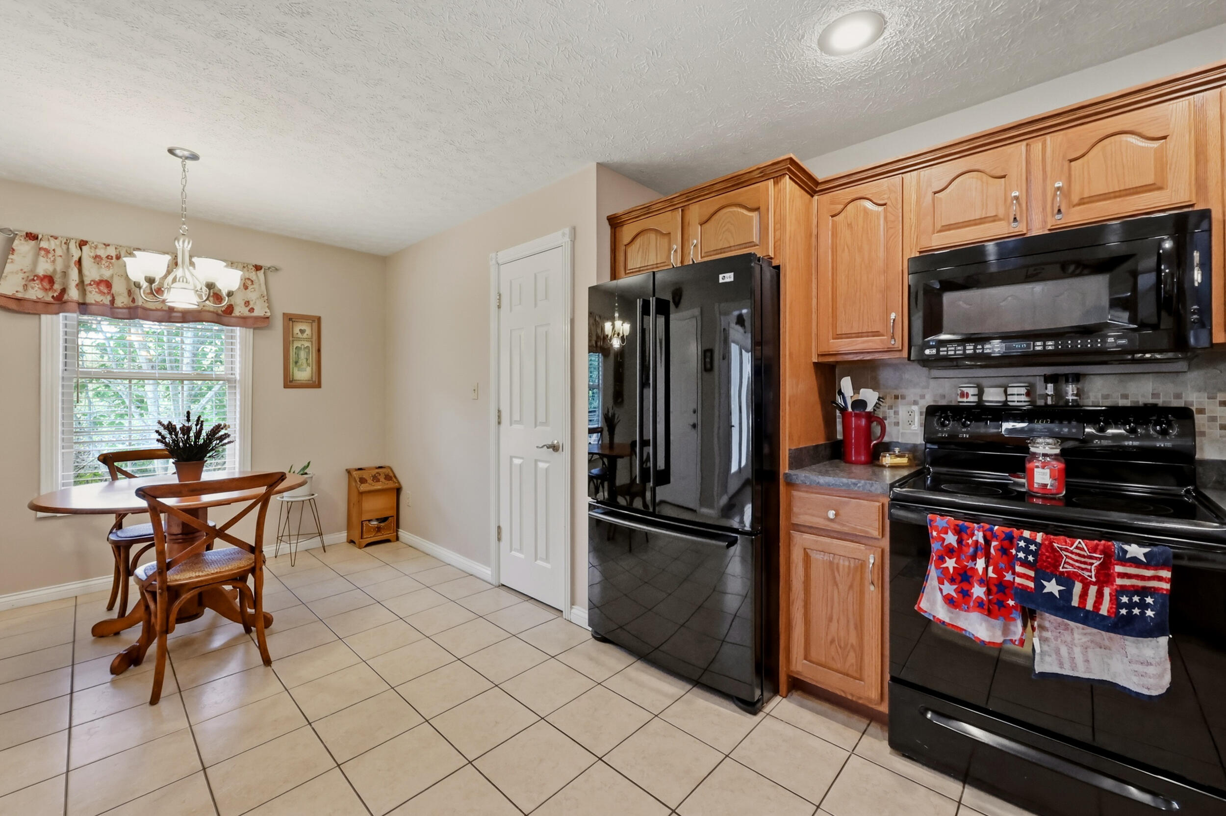 232 Percheron Drive Property Photo 17