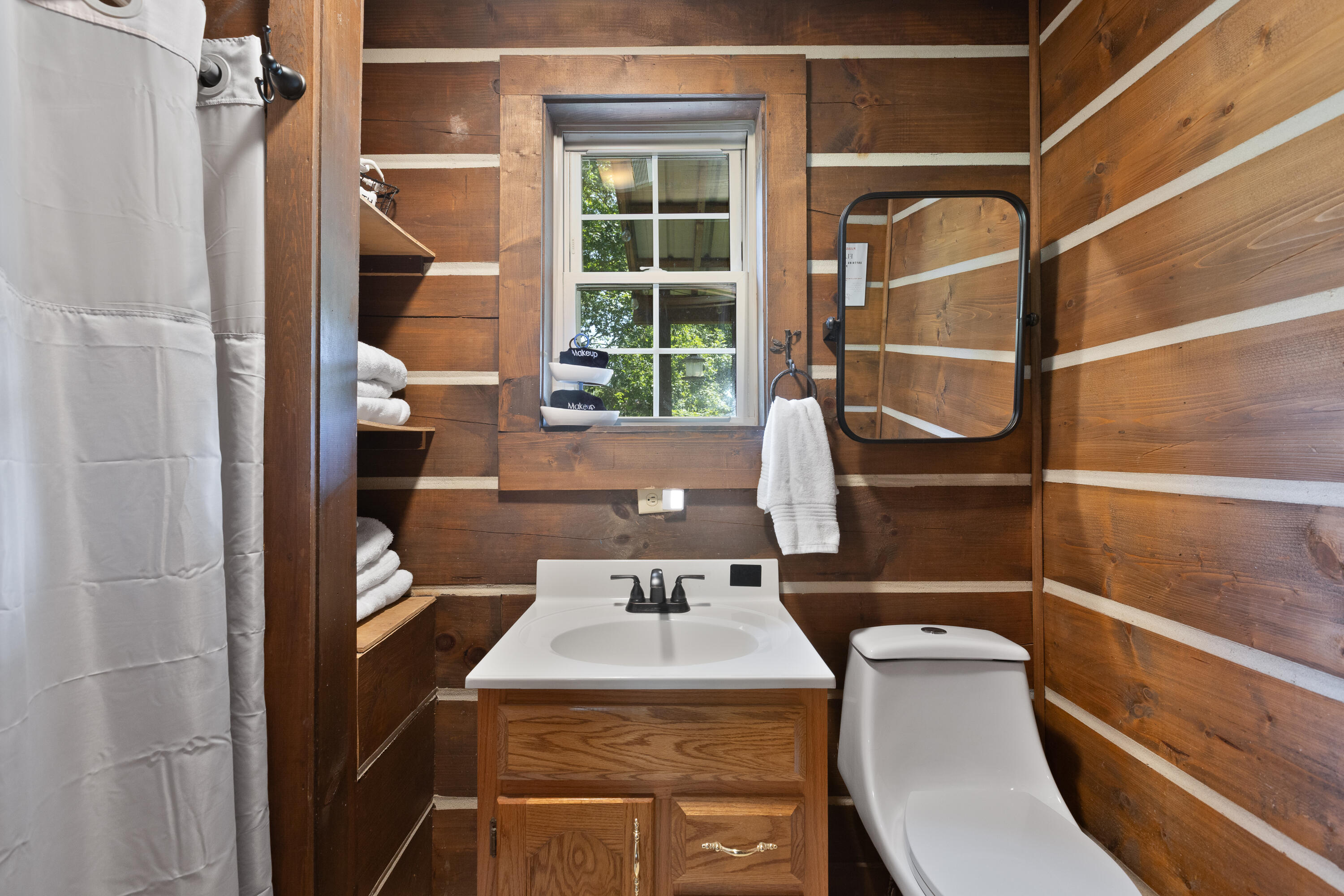 737 Cliffs Edge Road Property Photo 14