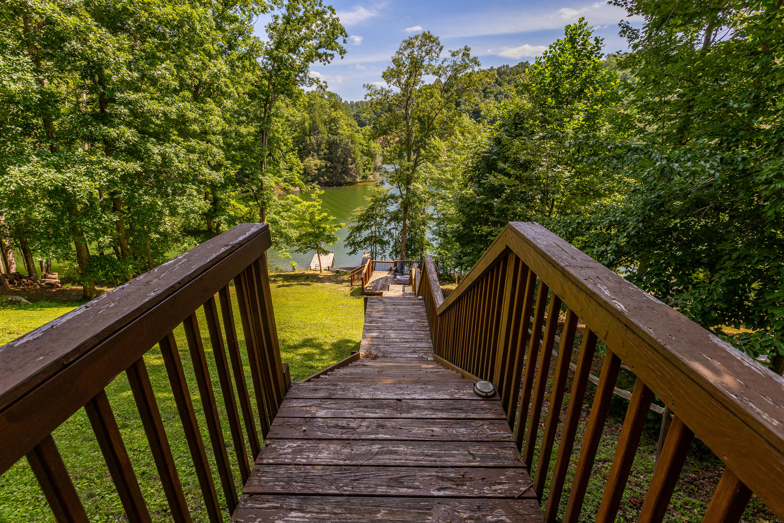 737 Cliffs Edge Road Property Photo 28