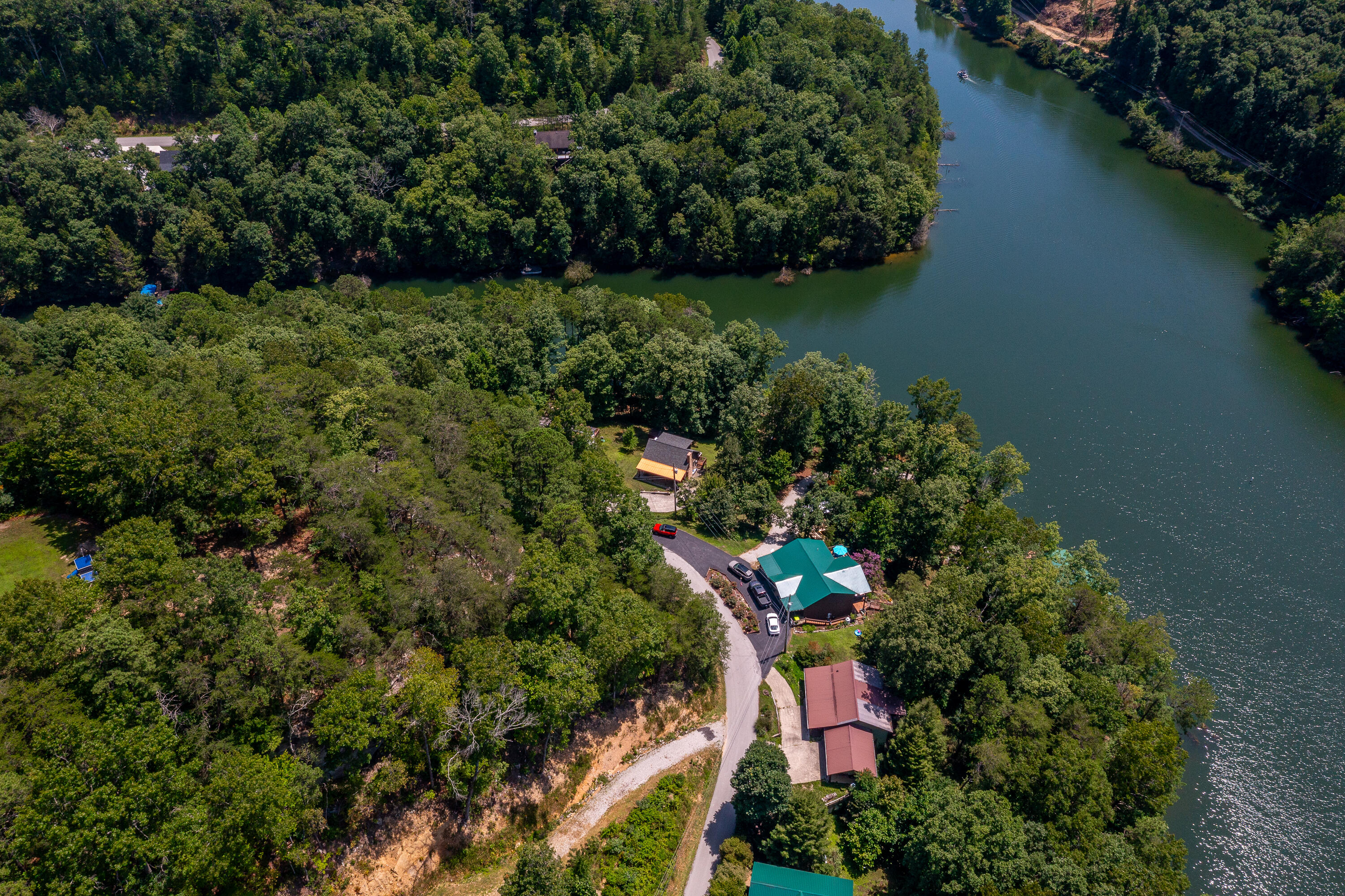 737 Cliffs Edge Road Property Photo 36
