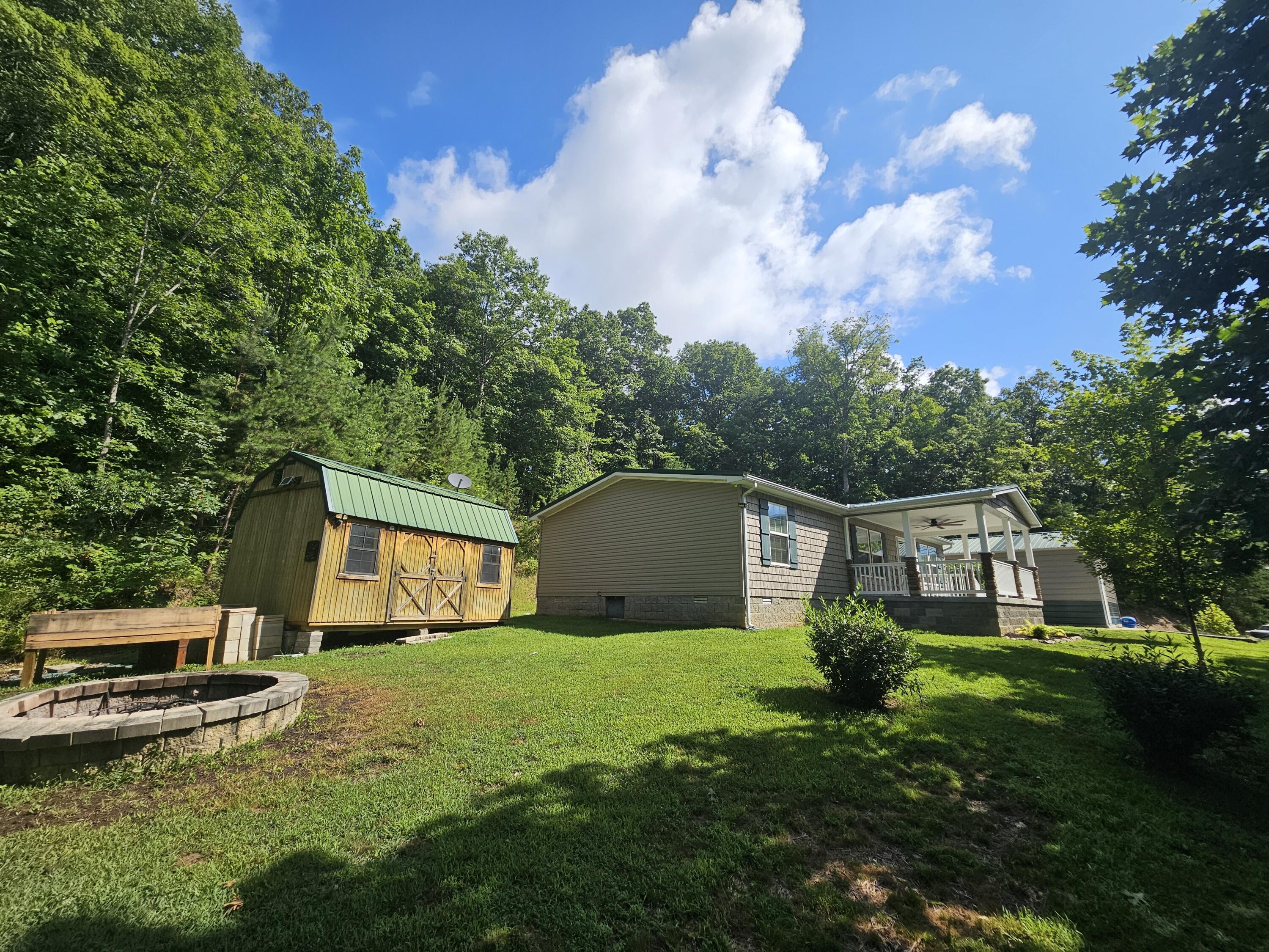 335 Secluded Ridge Property Photo 9
