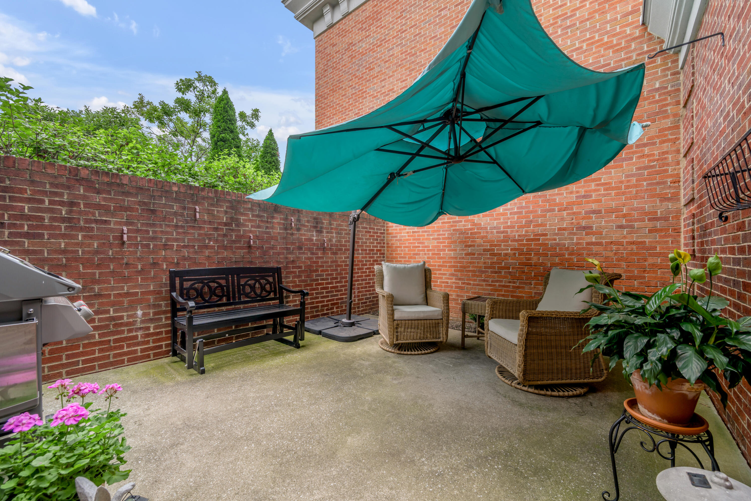 967 Star Shoot Parkway Property Photo 53