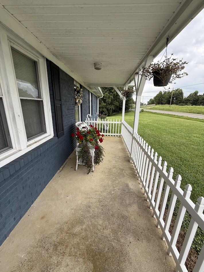 3945 Kentucky 39 Property Photo 8