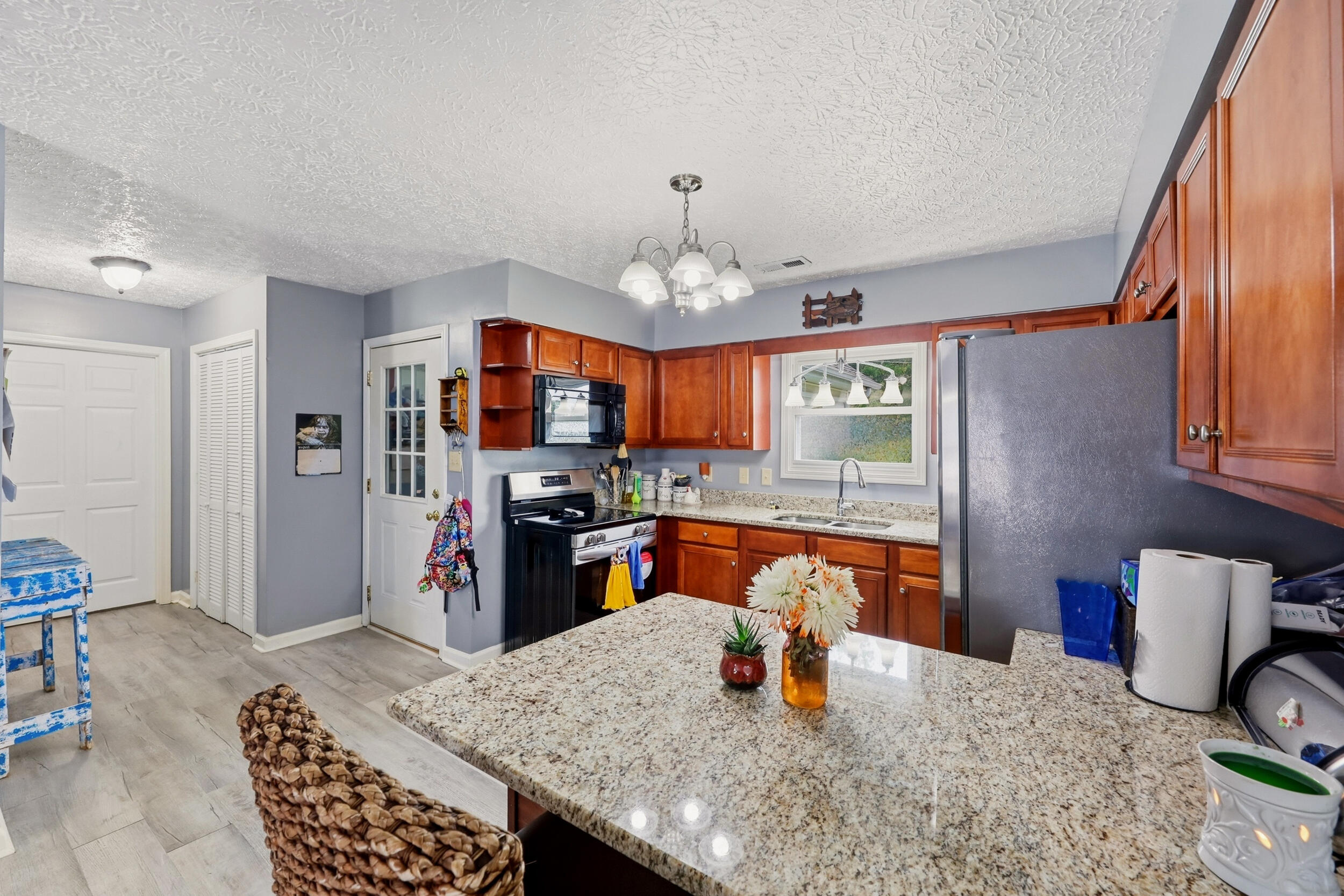 158 Cabin Creek Heights Property Photo 14