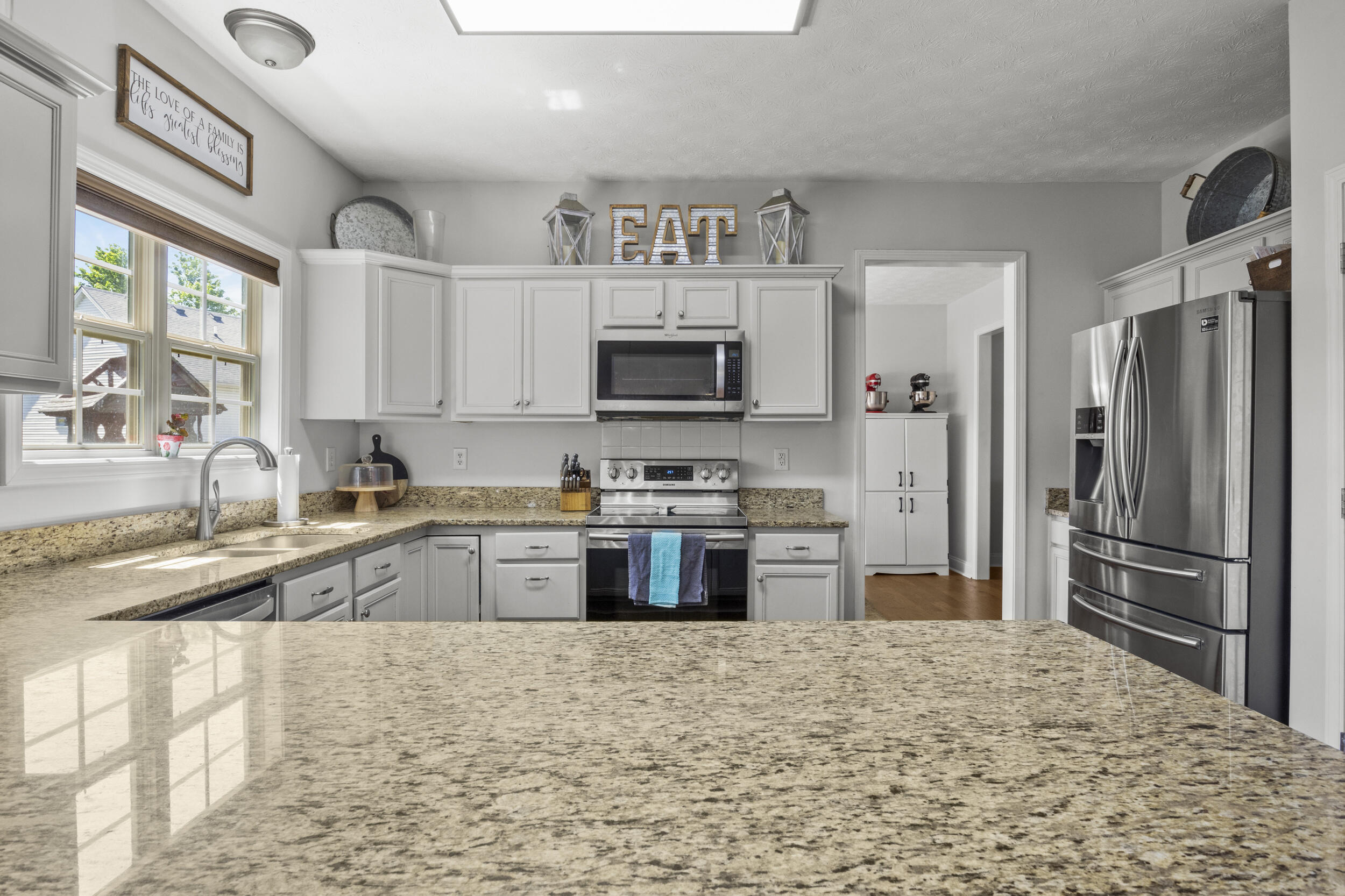 568 Thames Circle Property Photo 17