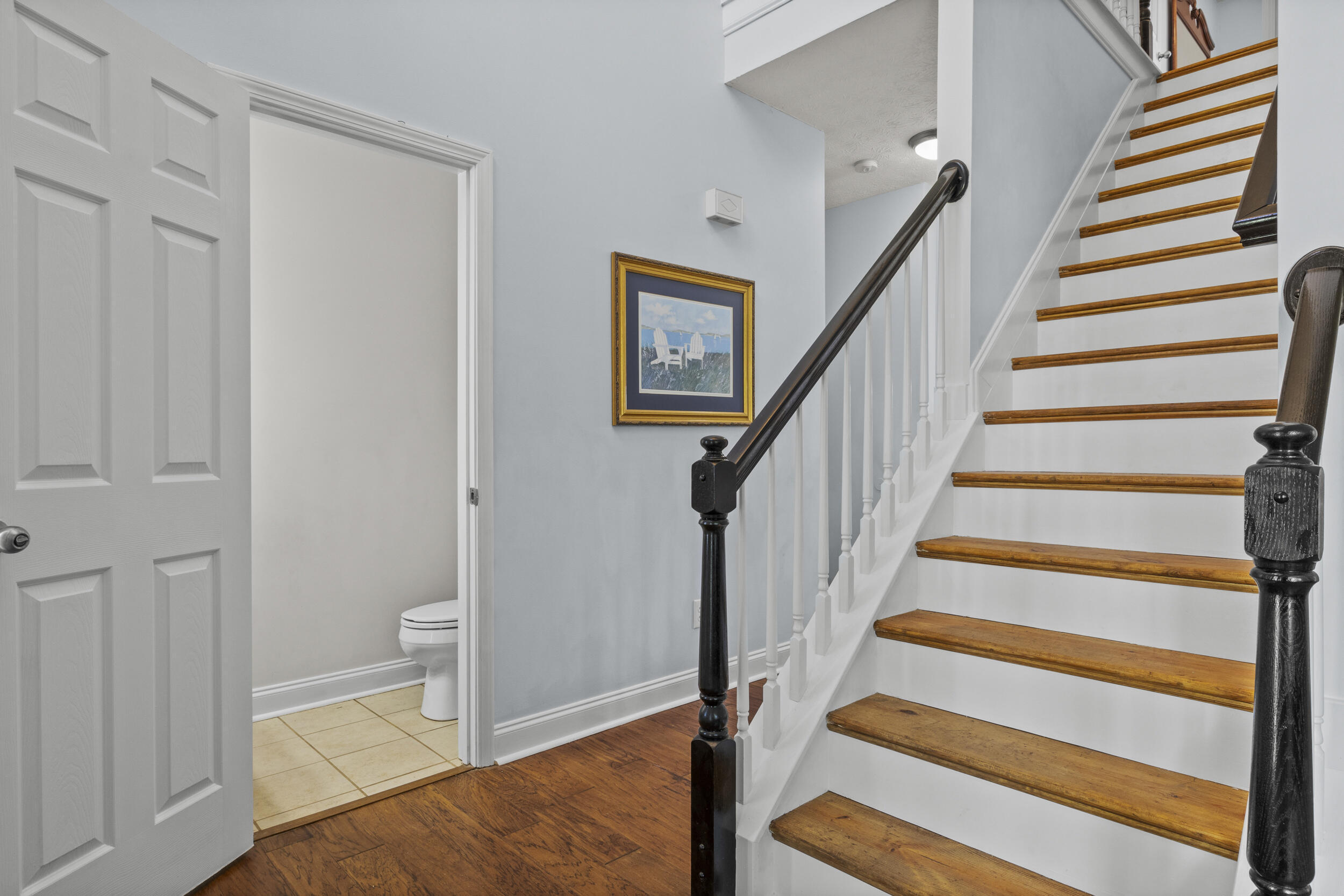 568 Thames Circle Property Photo 26