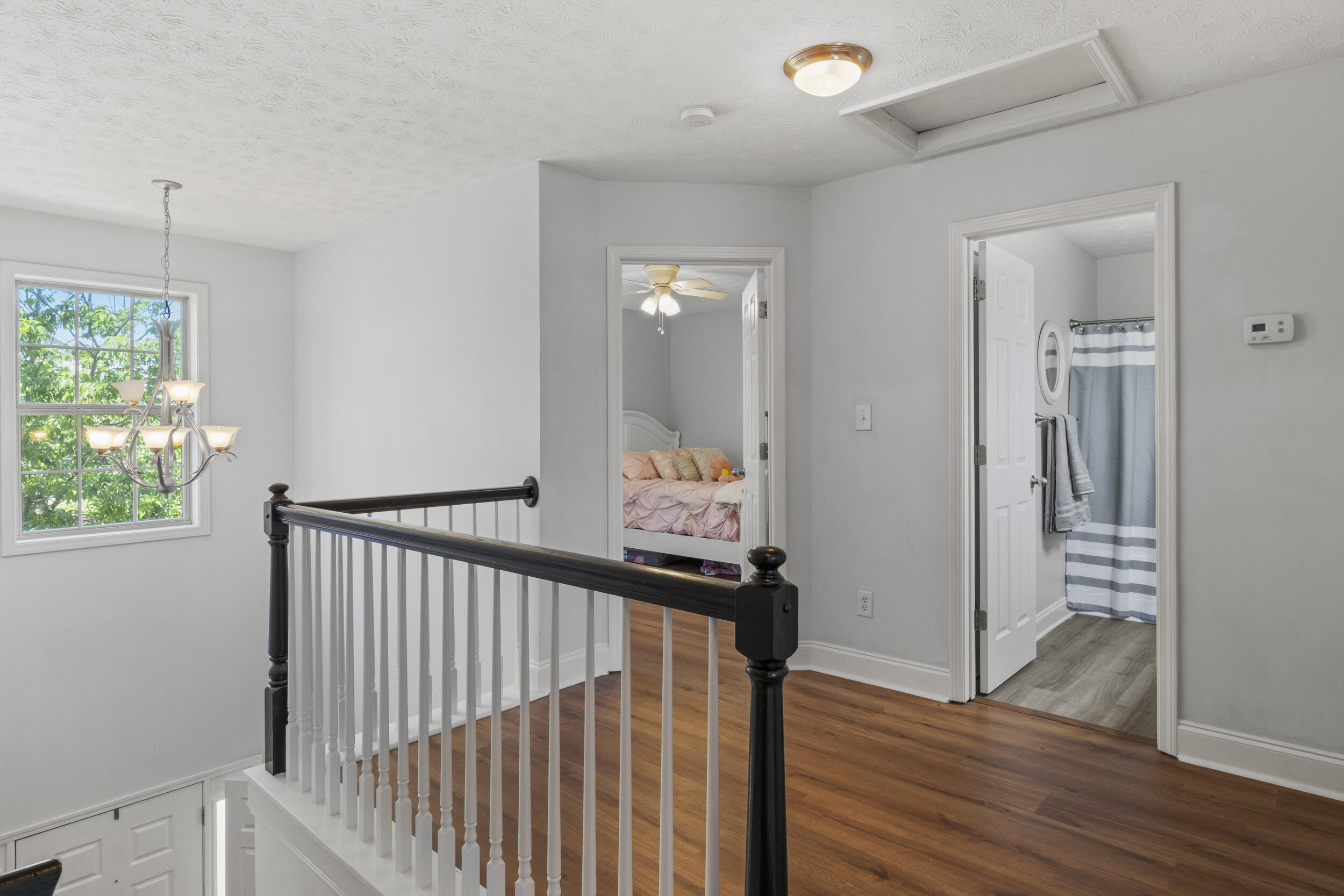 568 Thames Circle Property Photo 27