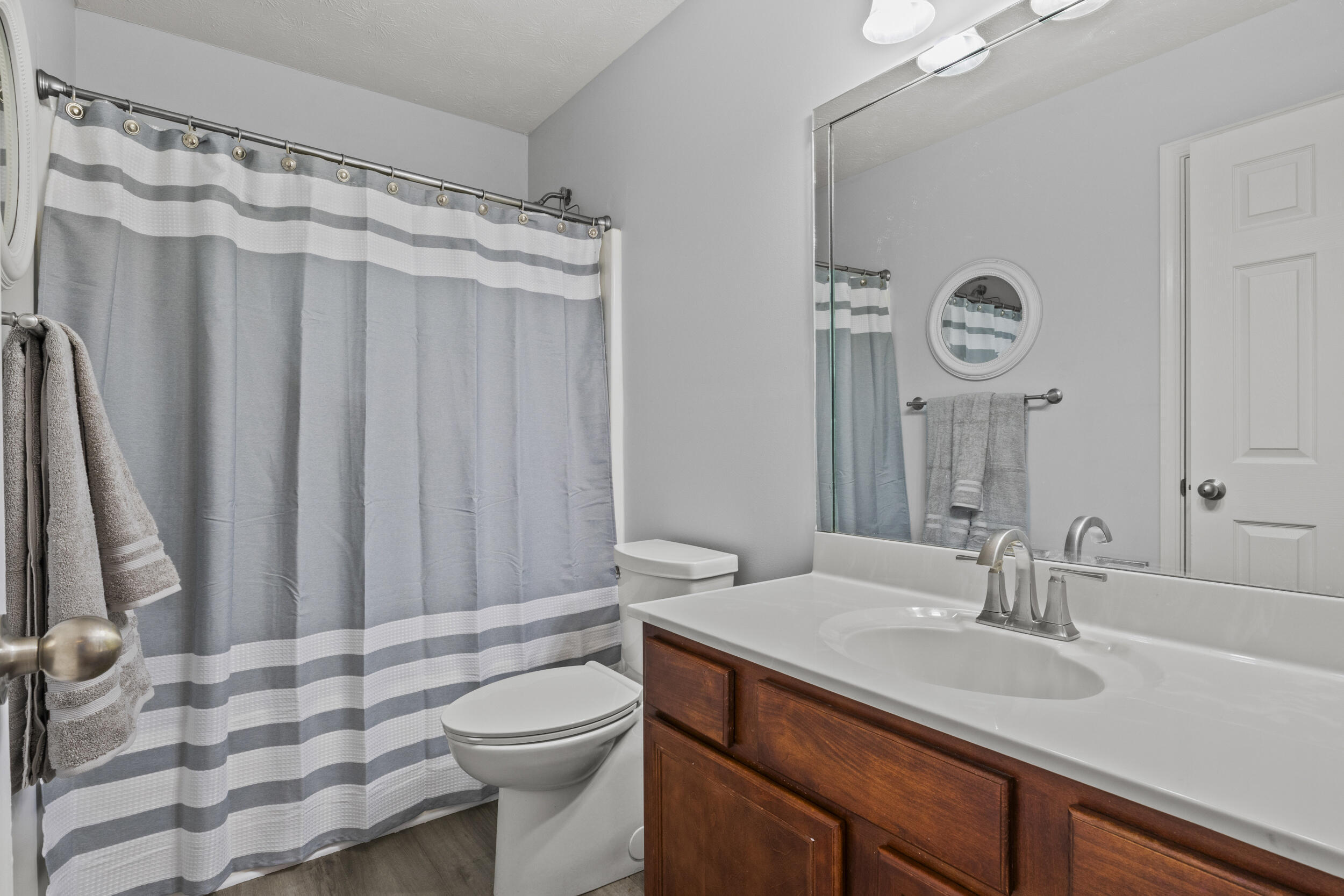 568 Thames Circle Property Photo 31