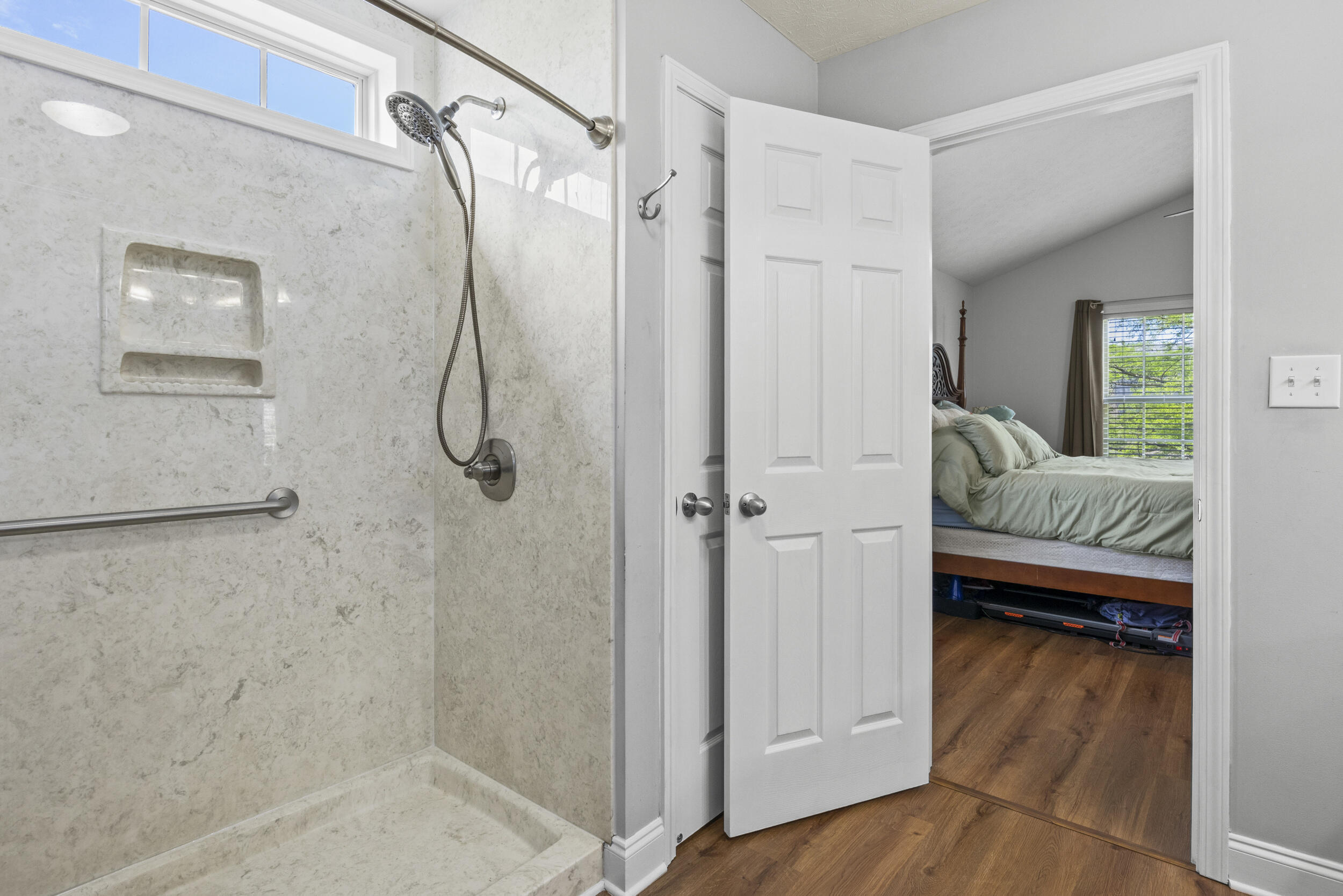 568 Thames Circle Property Photo 41