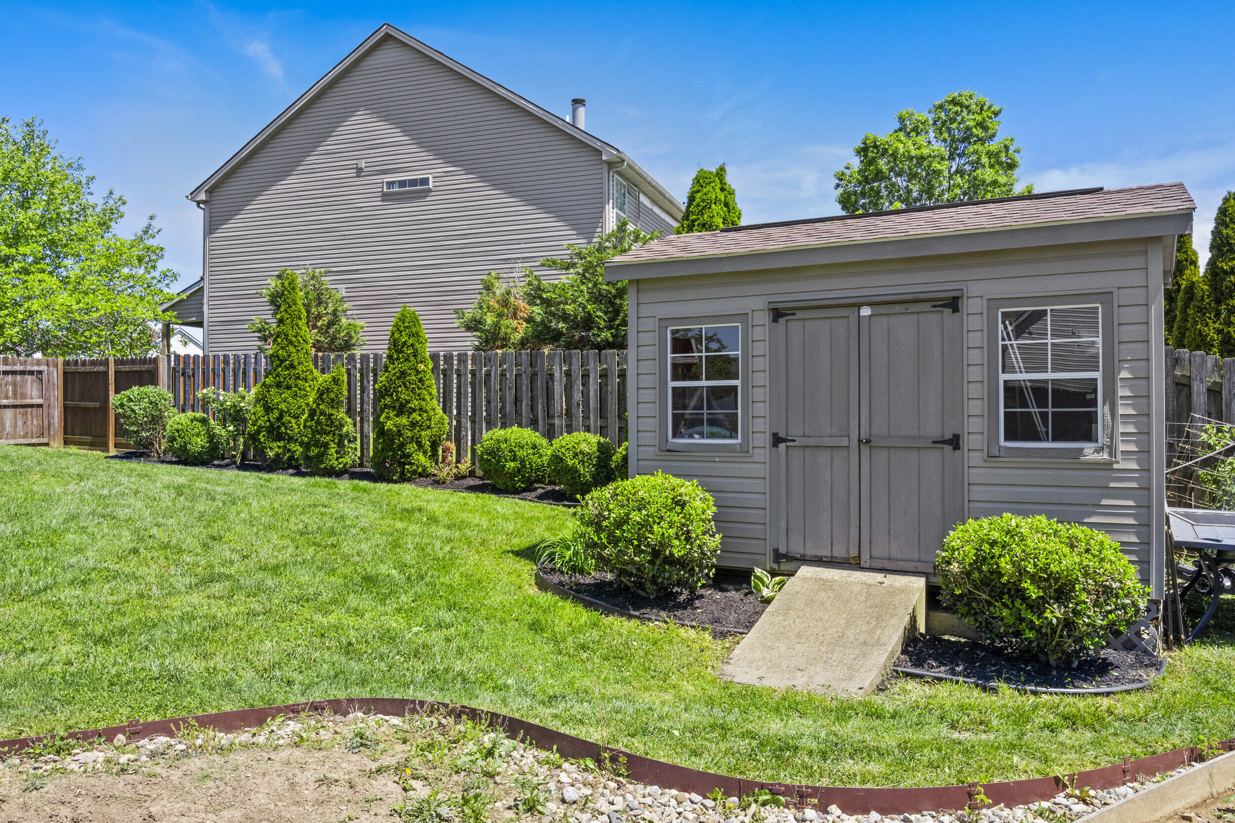 568 Thames Circle Property Photo 46