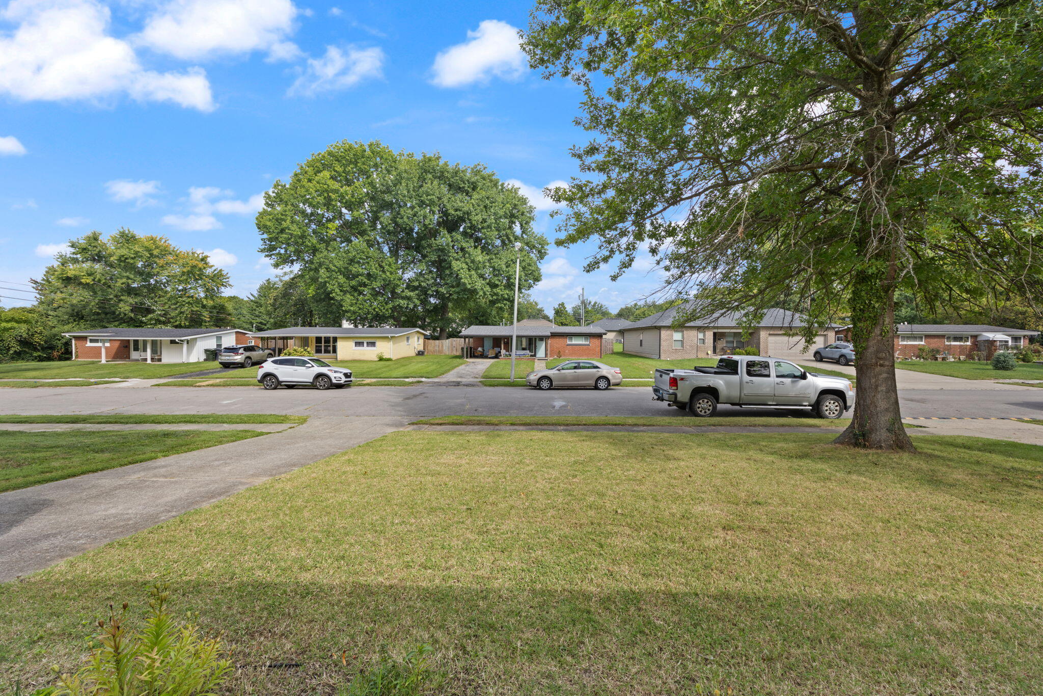 1568 Heron Lane Property Photo 4