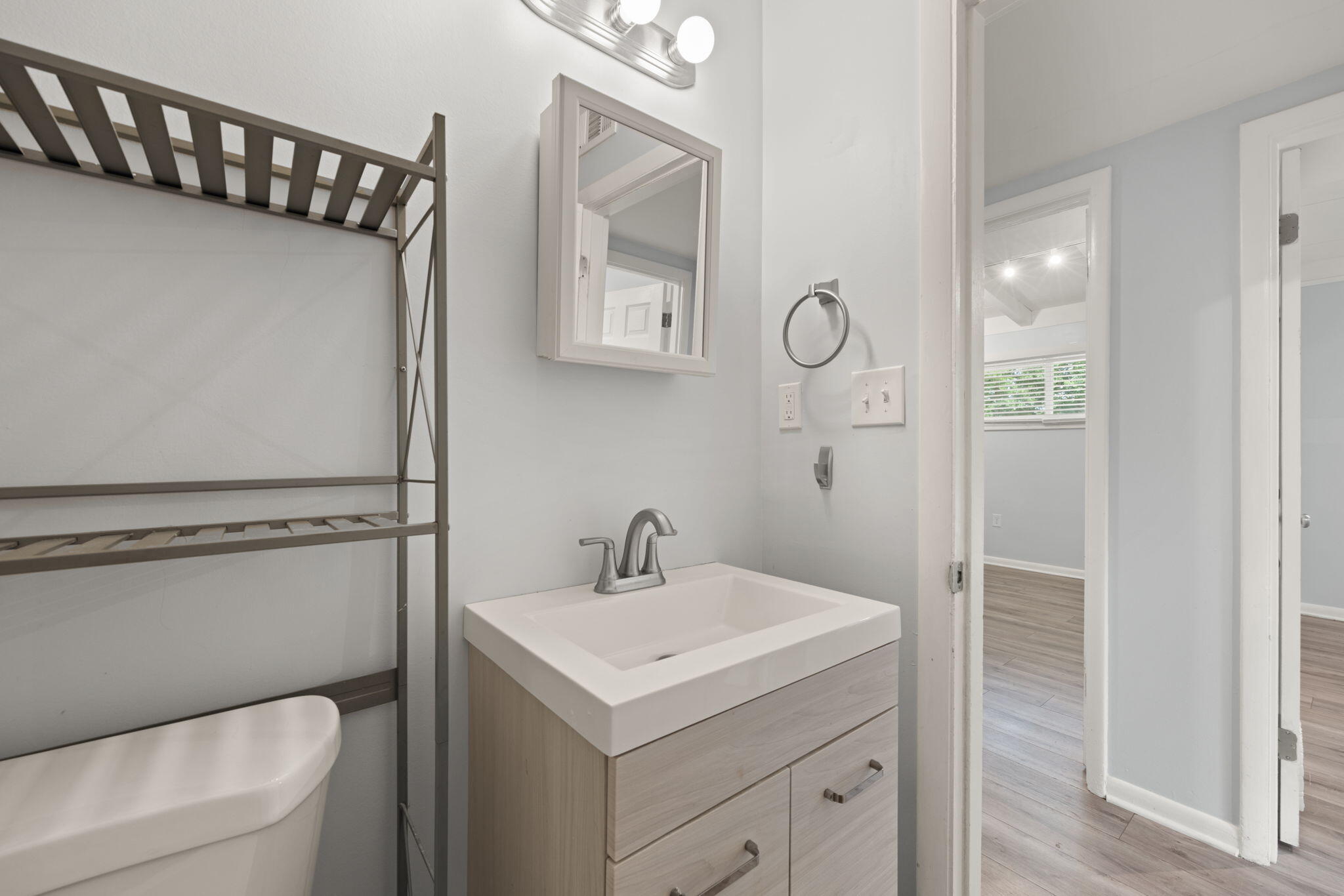 1568 Heron Lane Property Photo 27