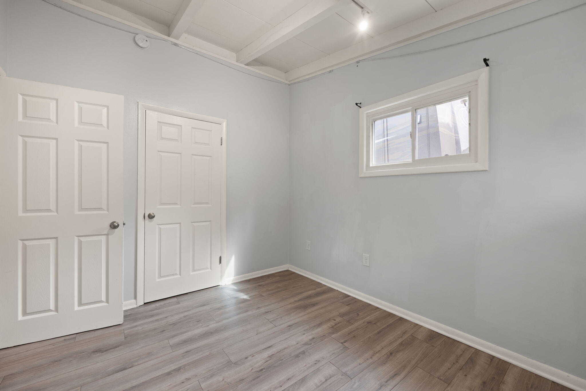 1568 Heron Lane Property Photo 33