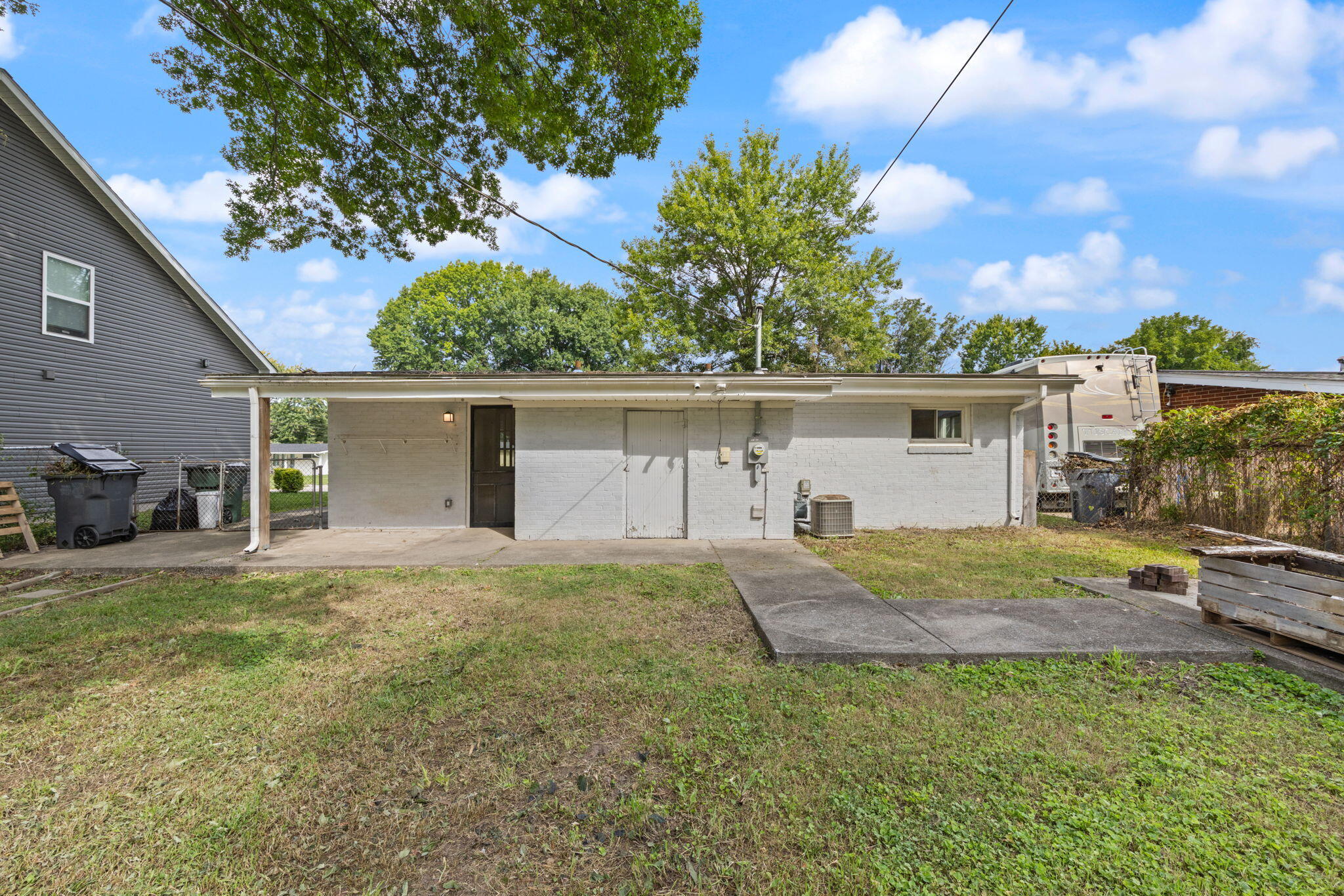 1568 Heron Lane Property Photo 42