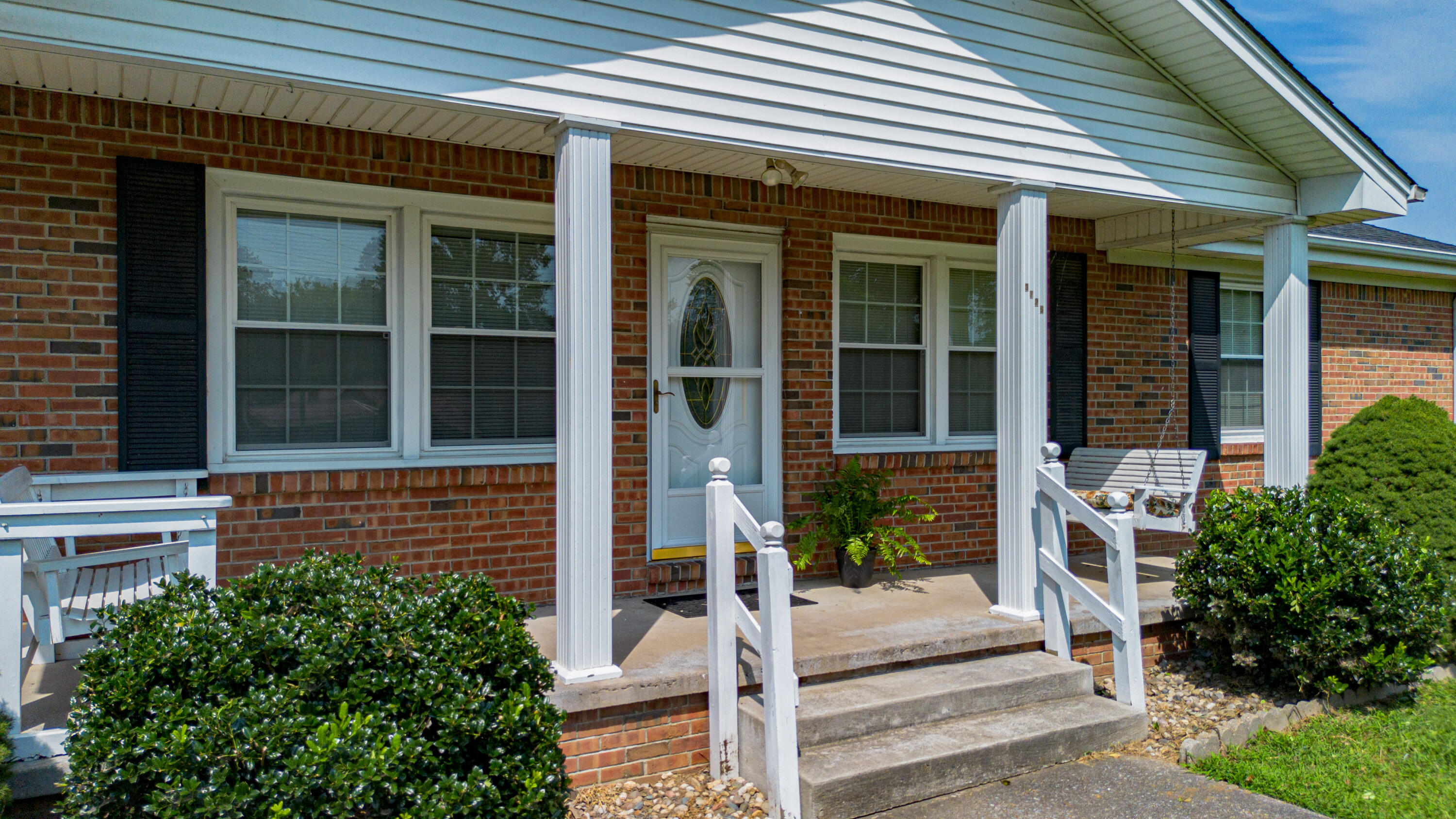 3725 Old Mayfield Road Property Photo 2