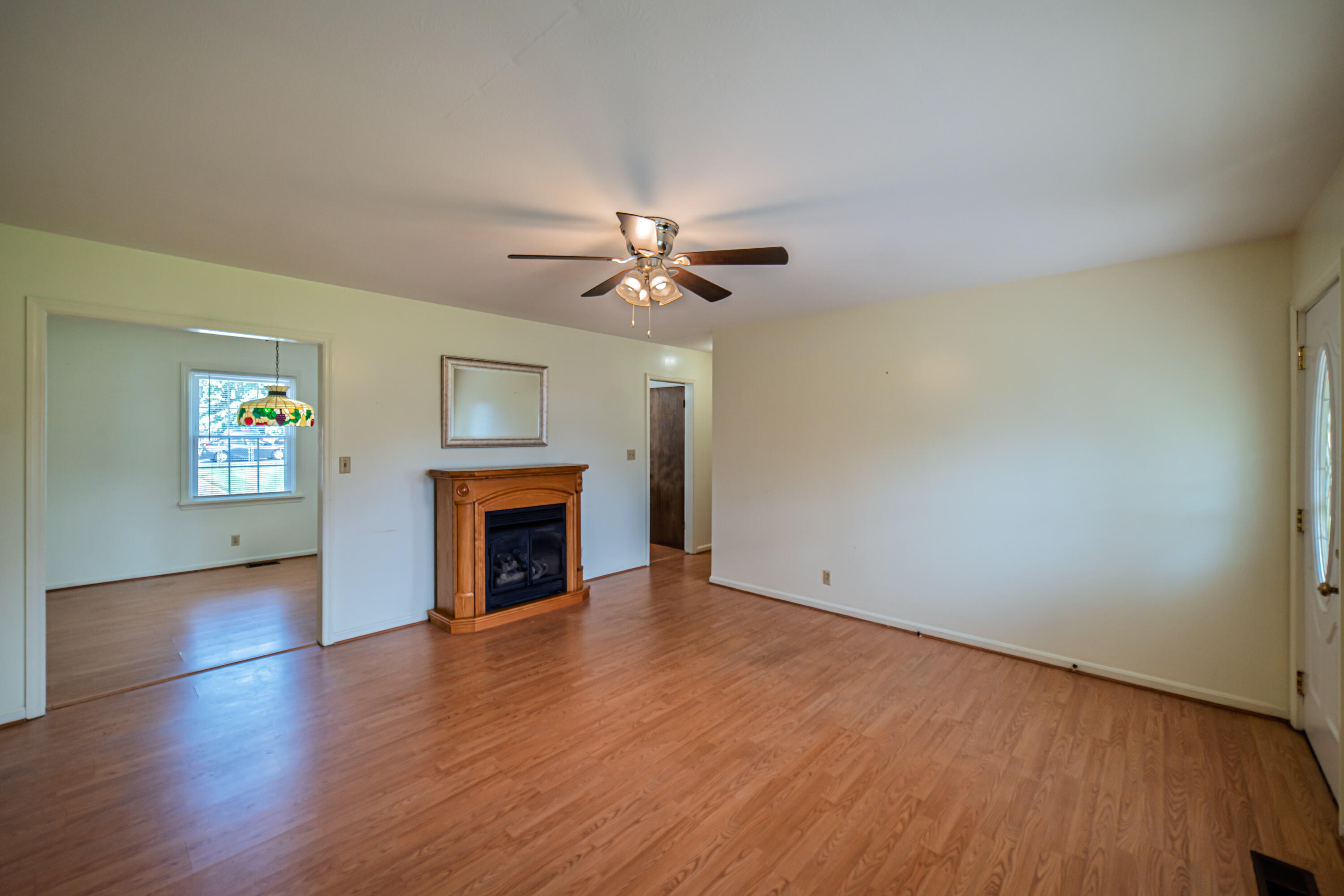 3725 Old Mayfield Road Property Photo 8