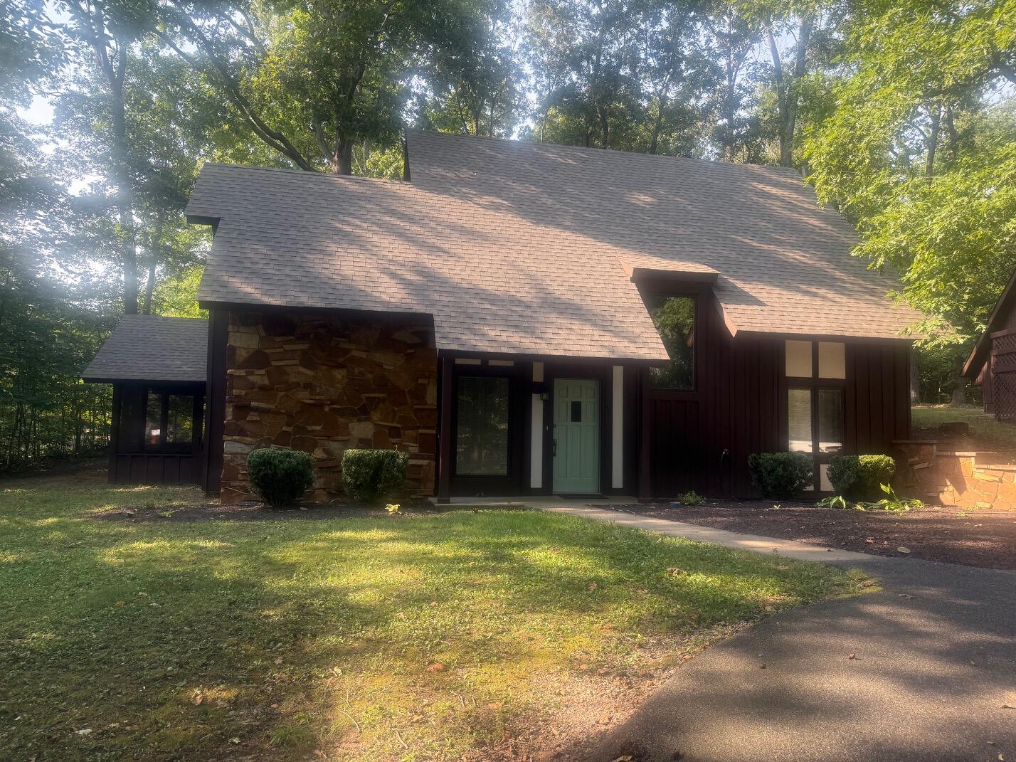 490 Red River Road Property Photo 1