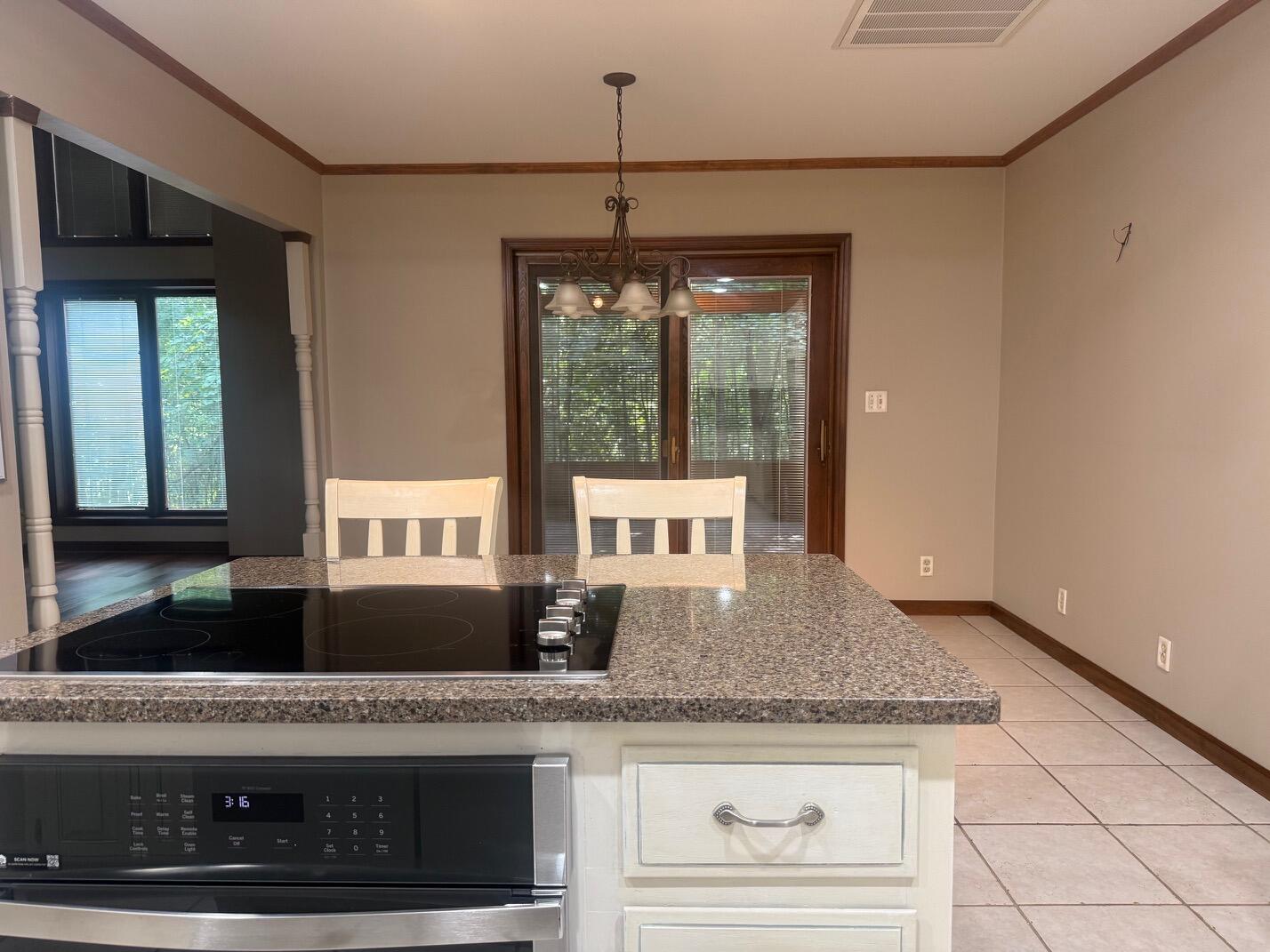 490 Red River Road Property Photo 17