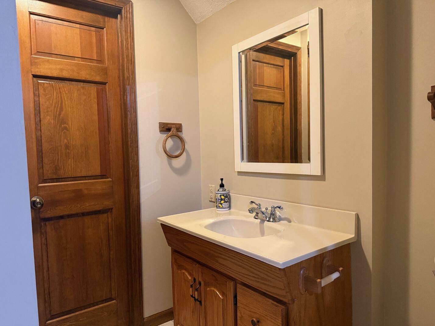 490 Red River Road Property Photo 40