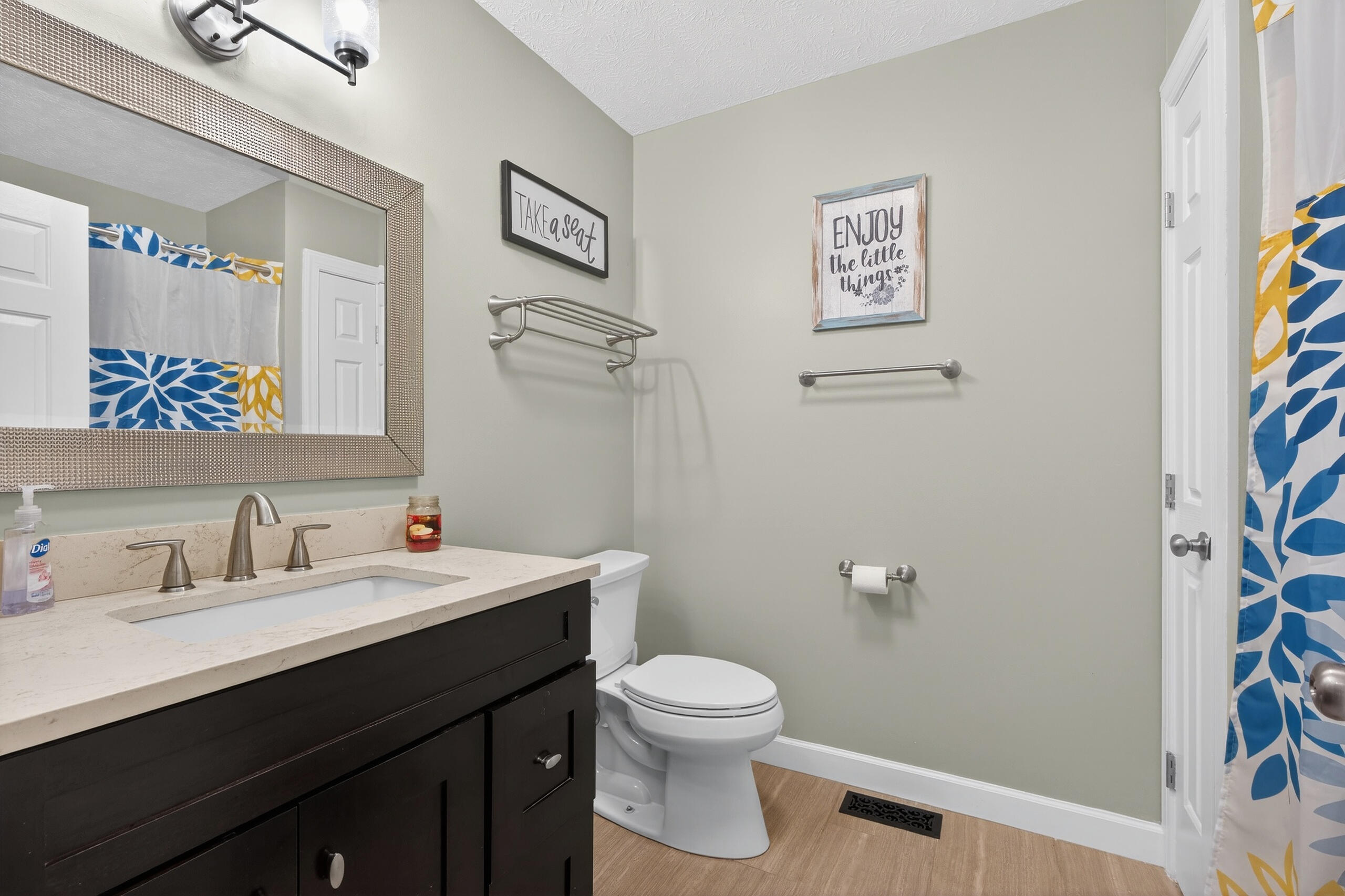 121 Mockingbird Hill Drive Property Photo 18