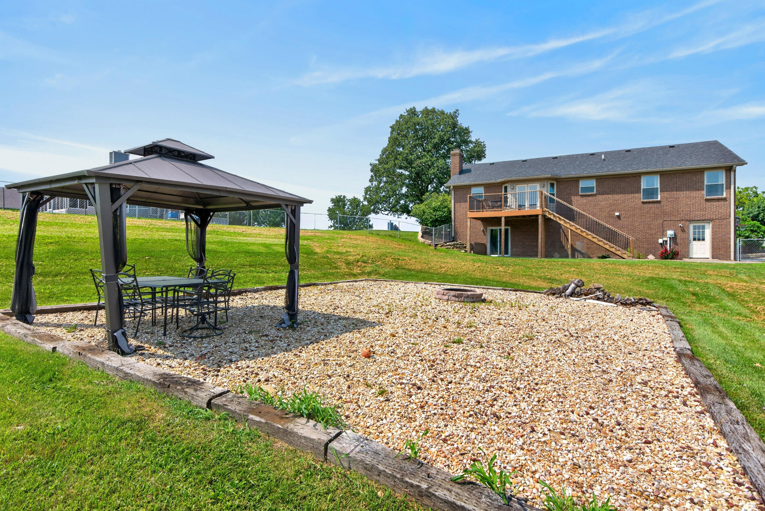 121 Mockingbird Hill Drive Property Photo 37