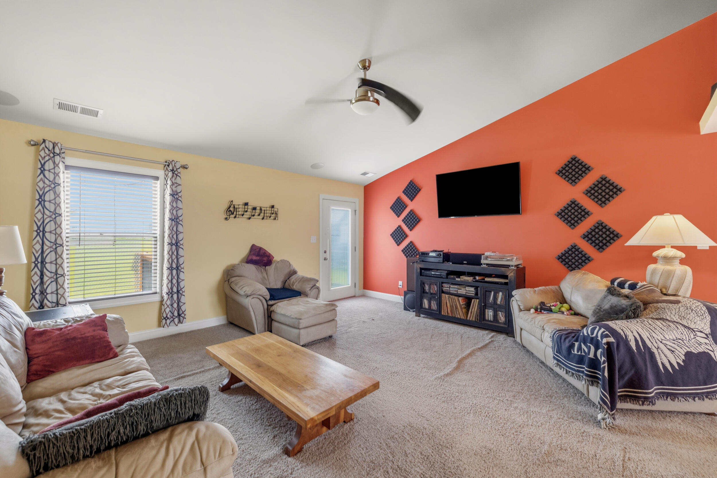604 Fairfax Lane Property Photo 11