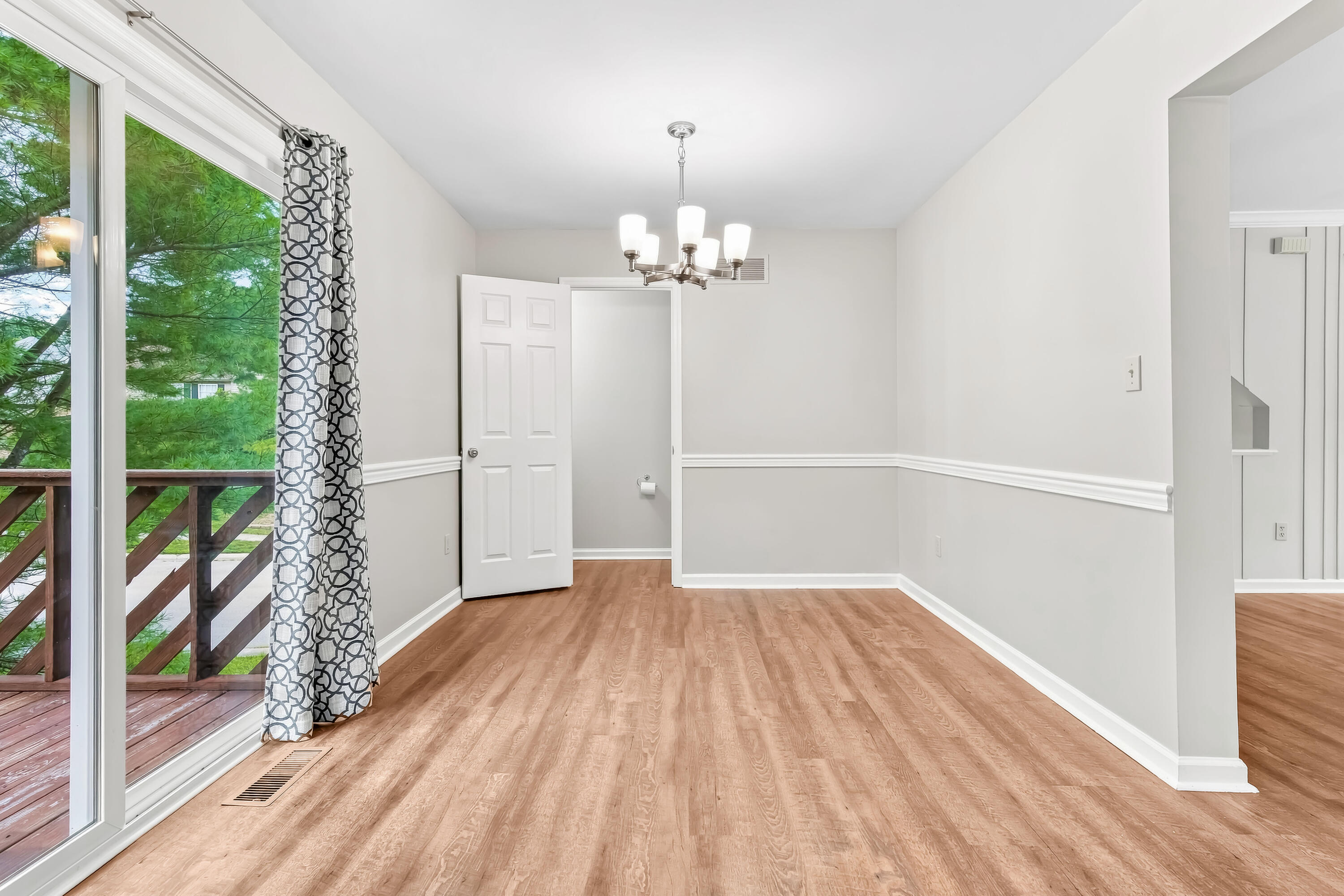 1113 Ashford Lane Property Photo 11