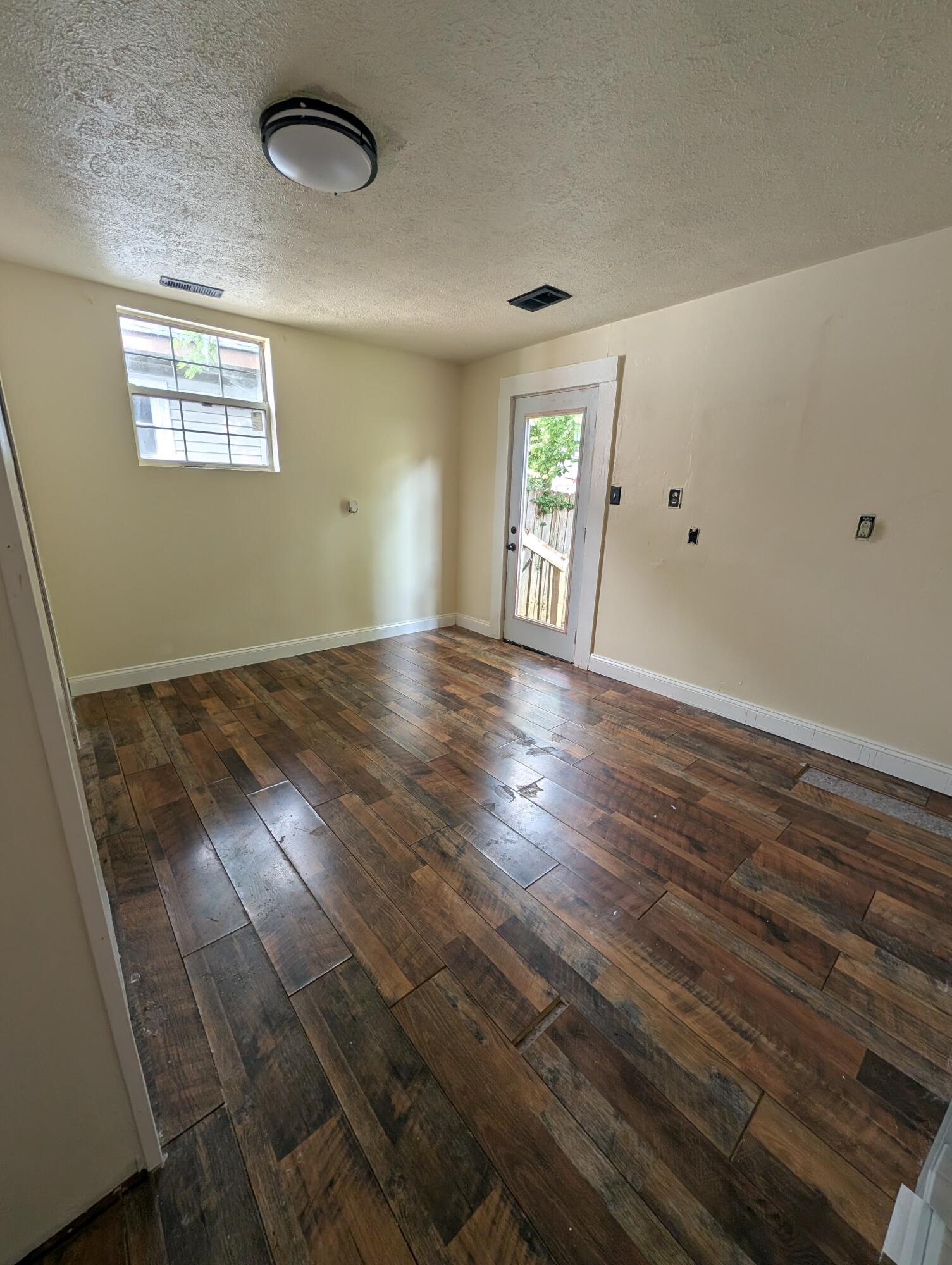 171 Arceme Avenue Property Photo 8