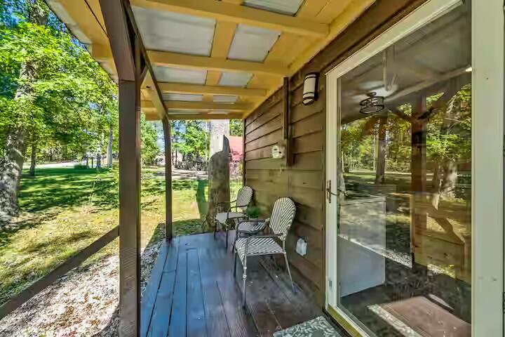 84 Isaac Drive Property Photo 4