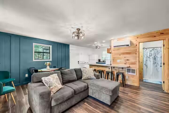 84 Isaac Drive Property Photo 6