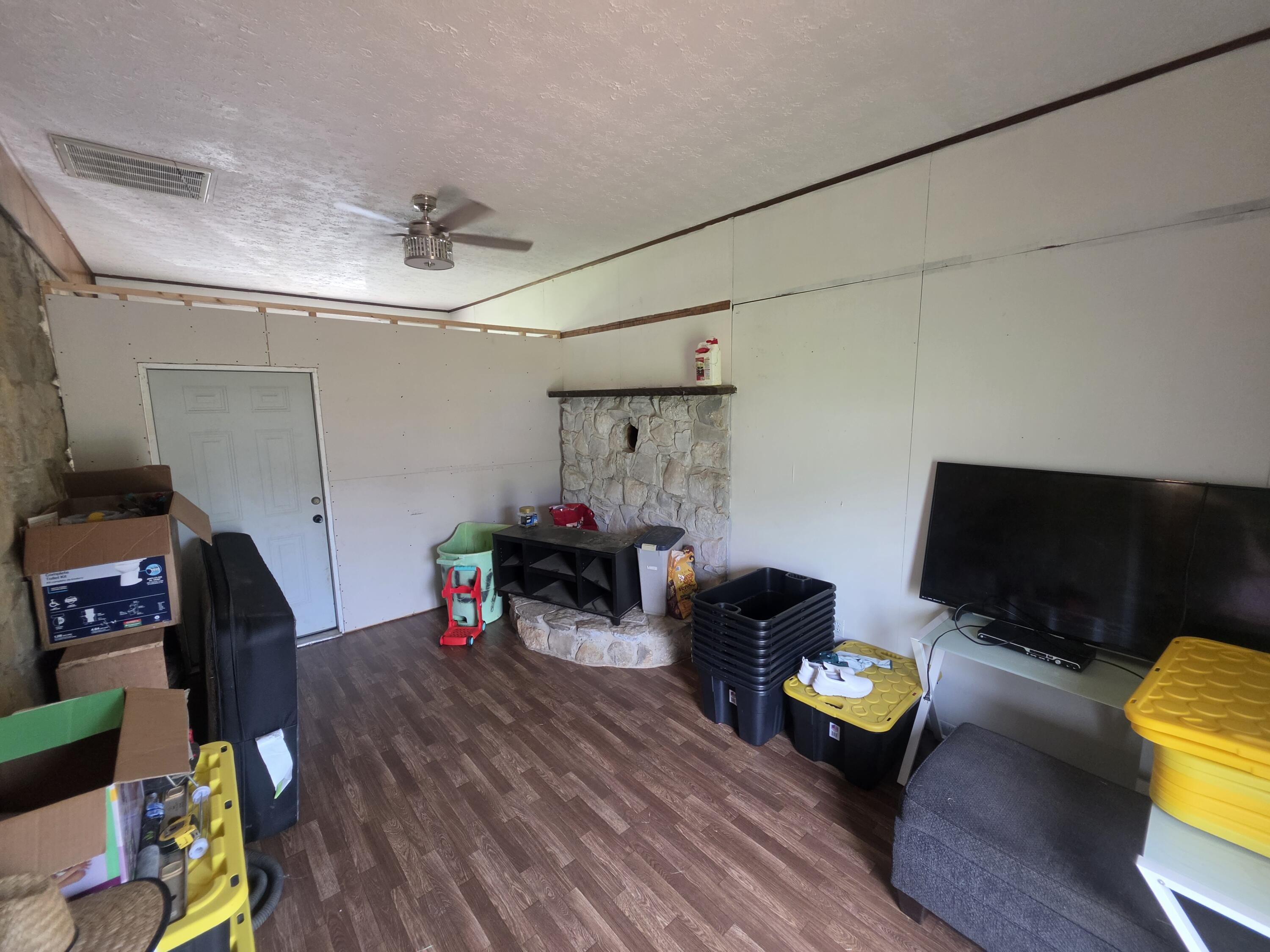 3727 Ky-192 Property Photo 18