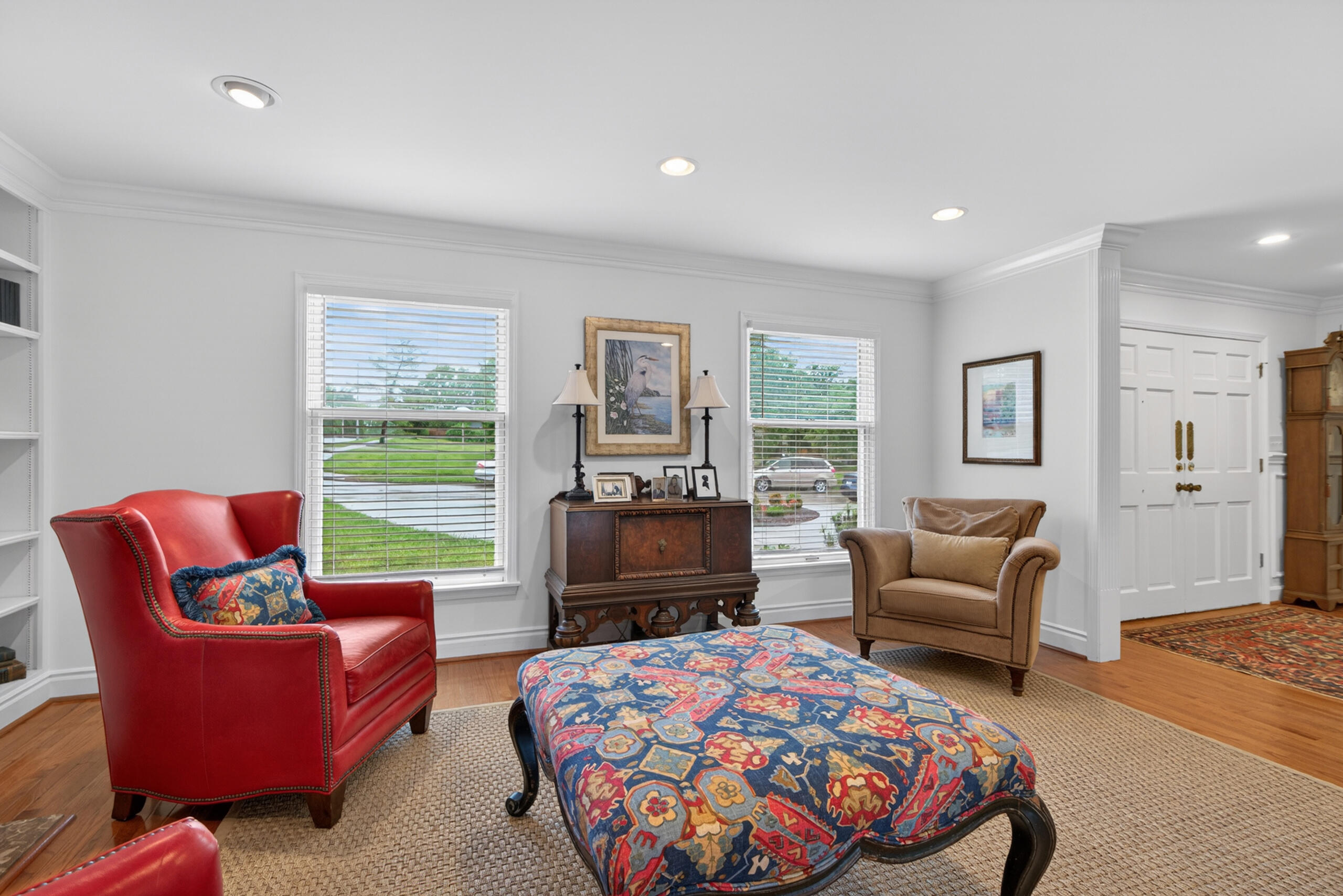 2063 Manor Drive Property Photo 7