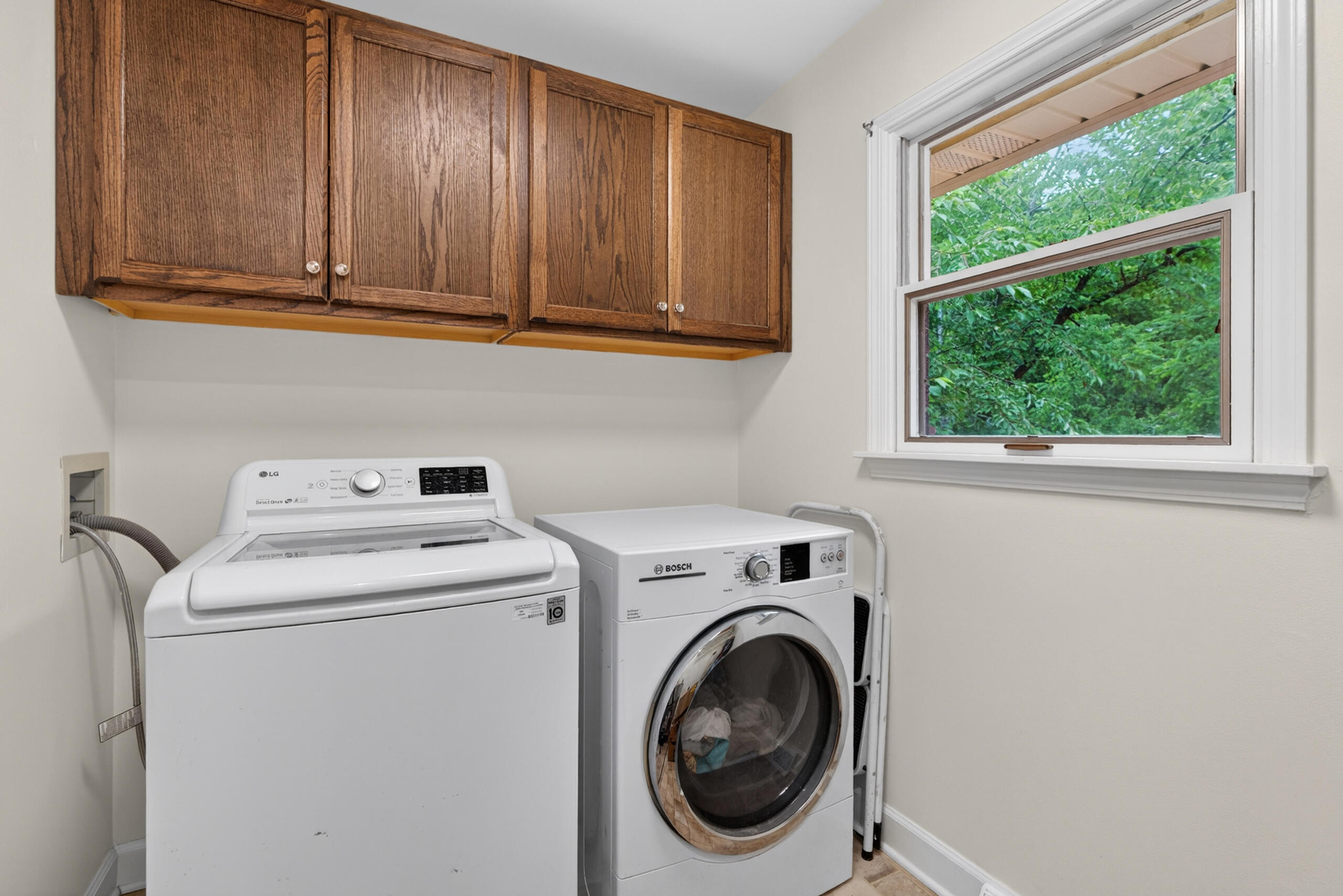 2063 Manor Drive Property Photo 22