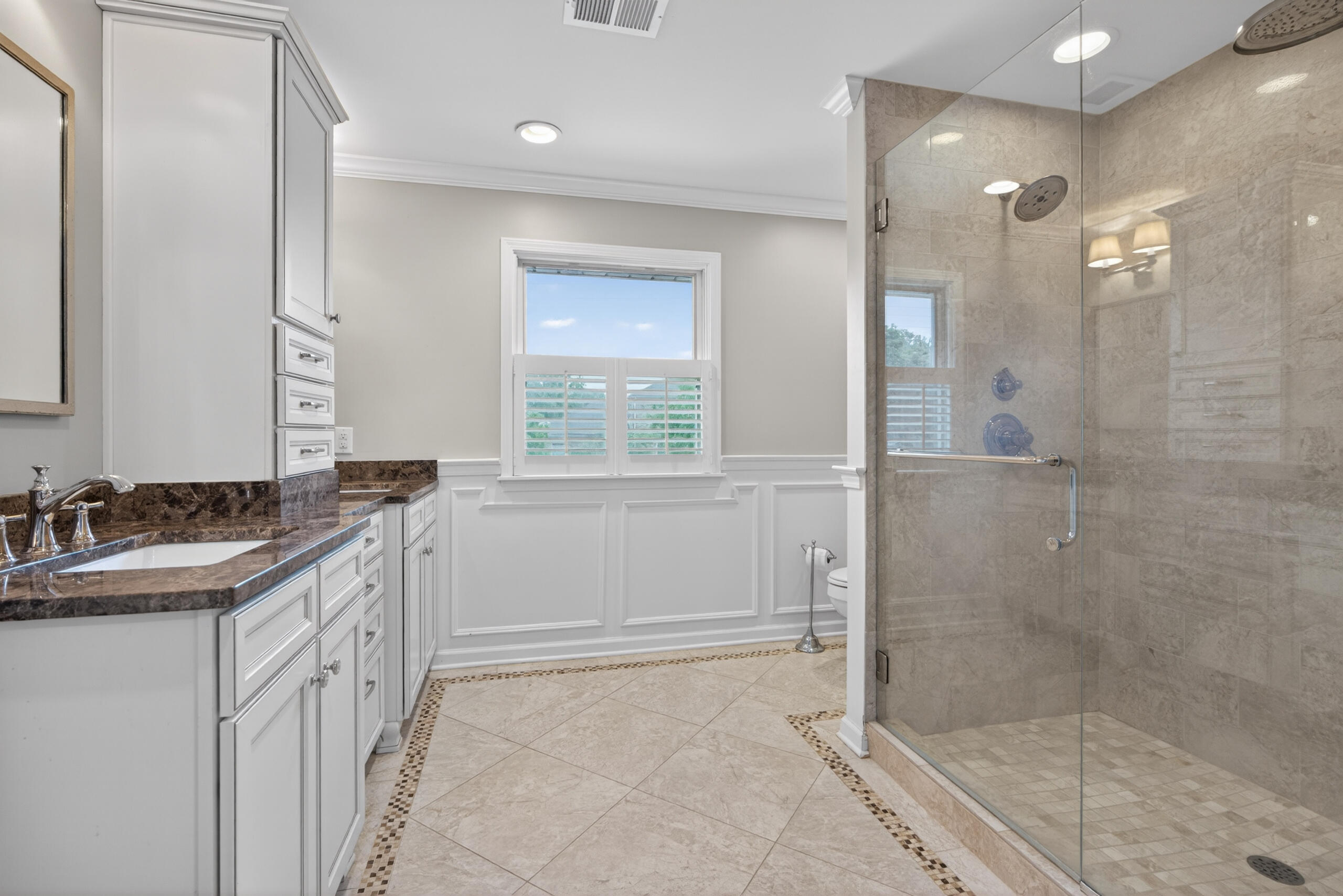 2063 Manor Drive Property Photo 33