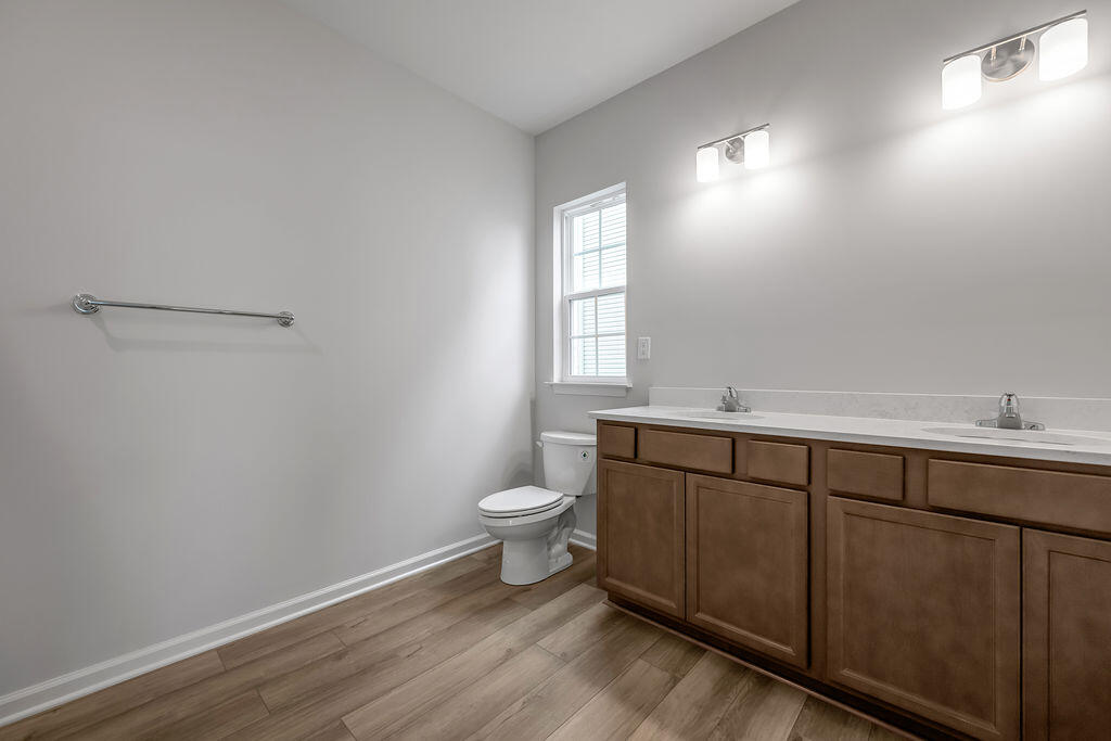 107 Crescent Way Property Photo 15