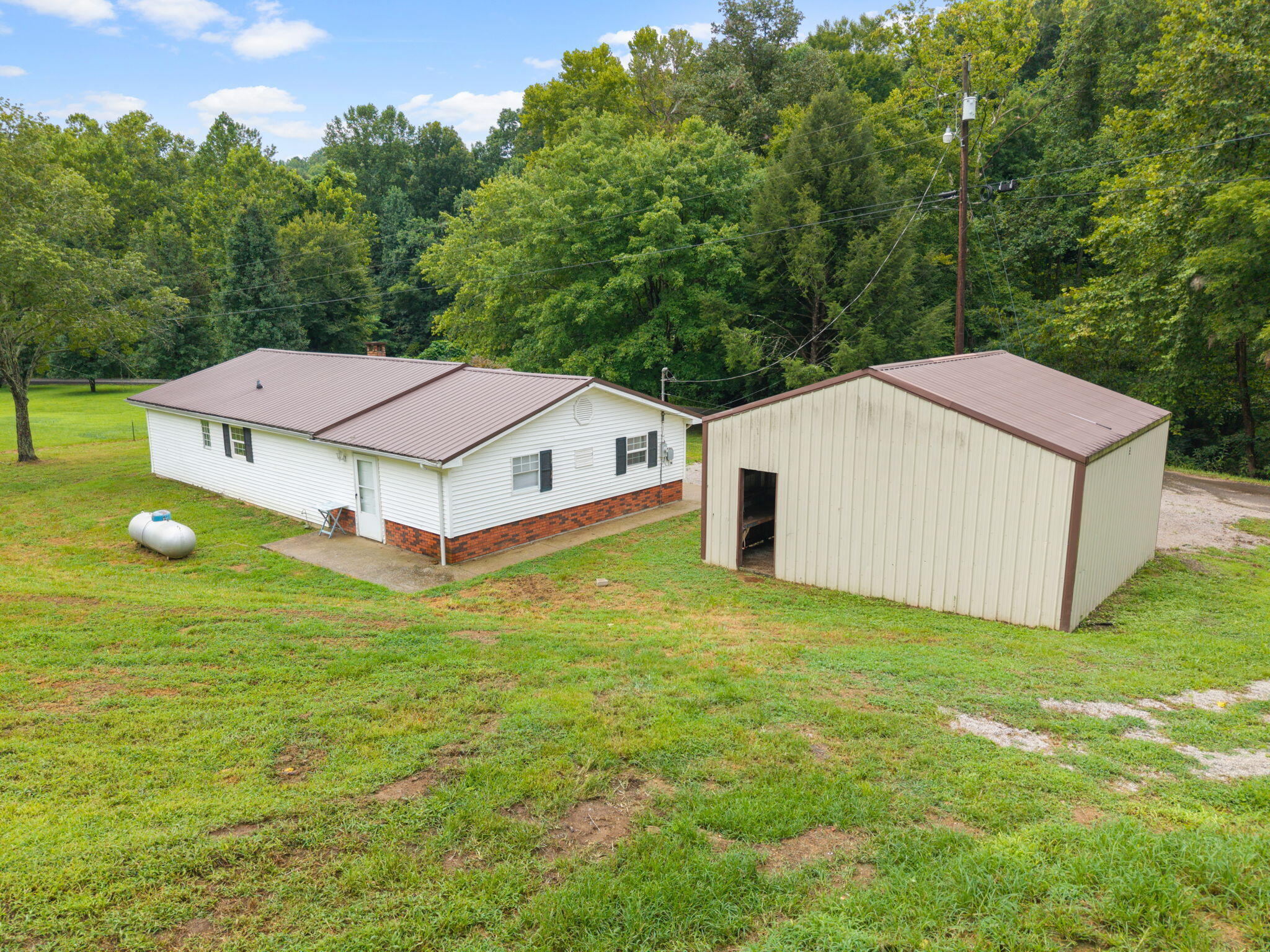 691 Buck Creek Road Property Photo 7