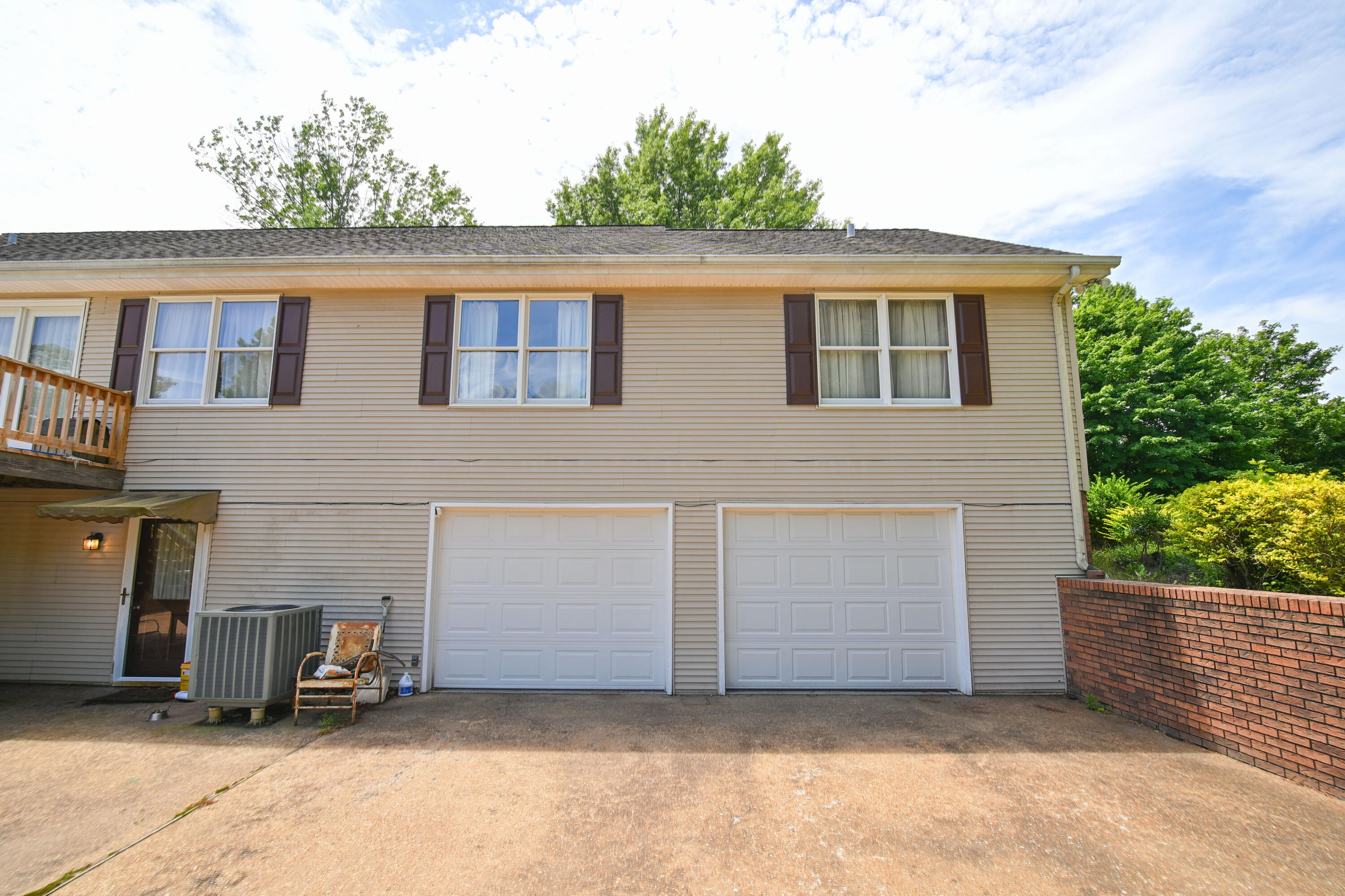 101 Willowcreek Road Property Photo 13