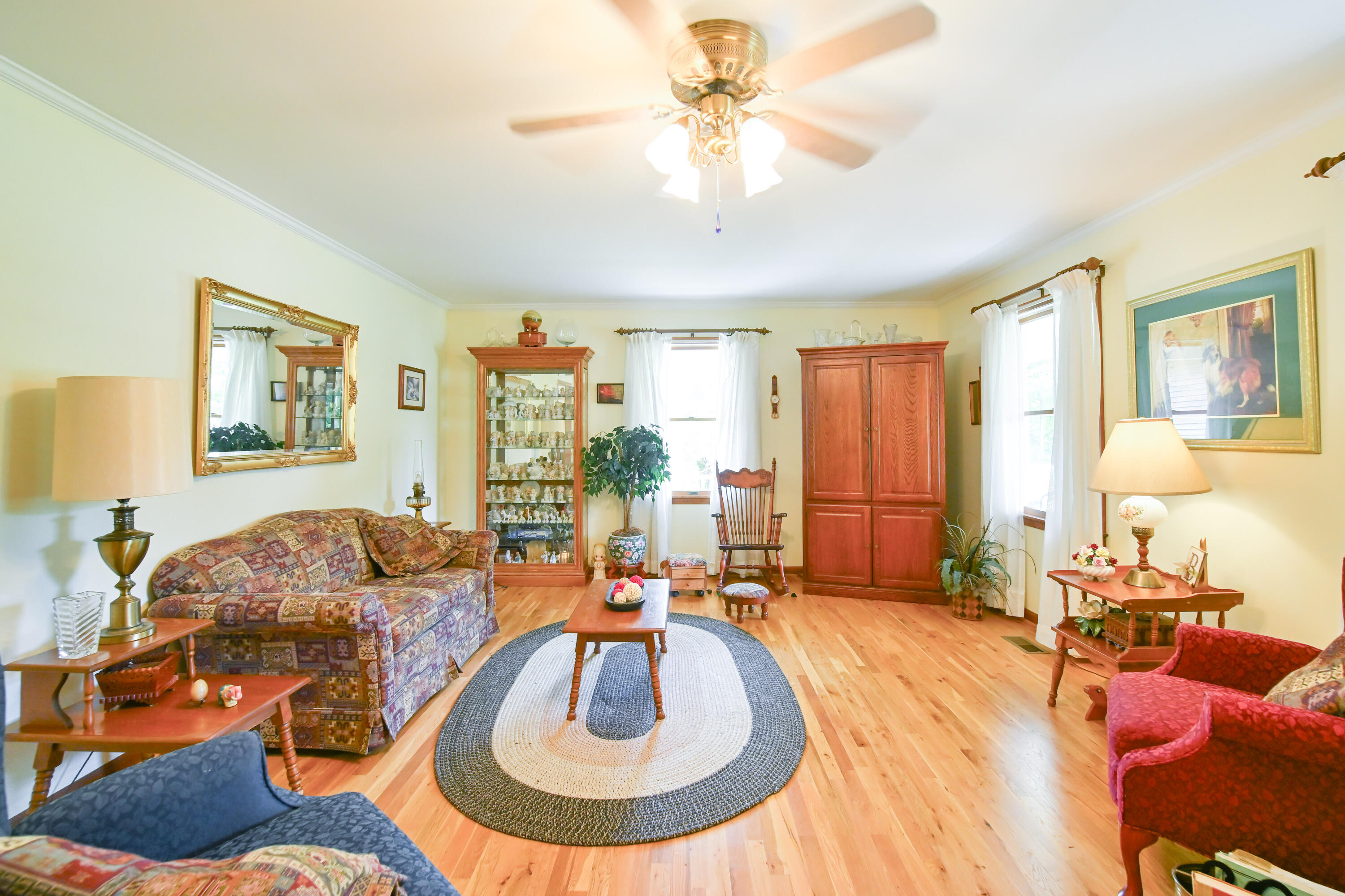 101 Willowcreek Road Property Photo 29