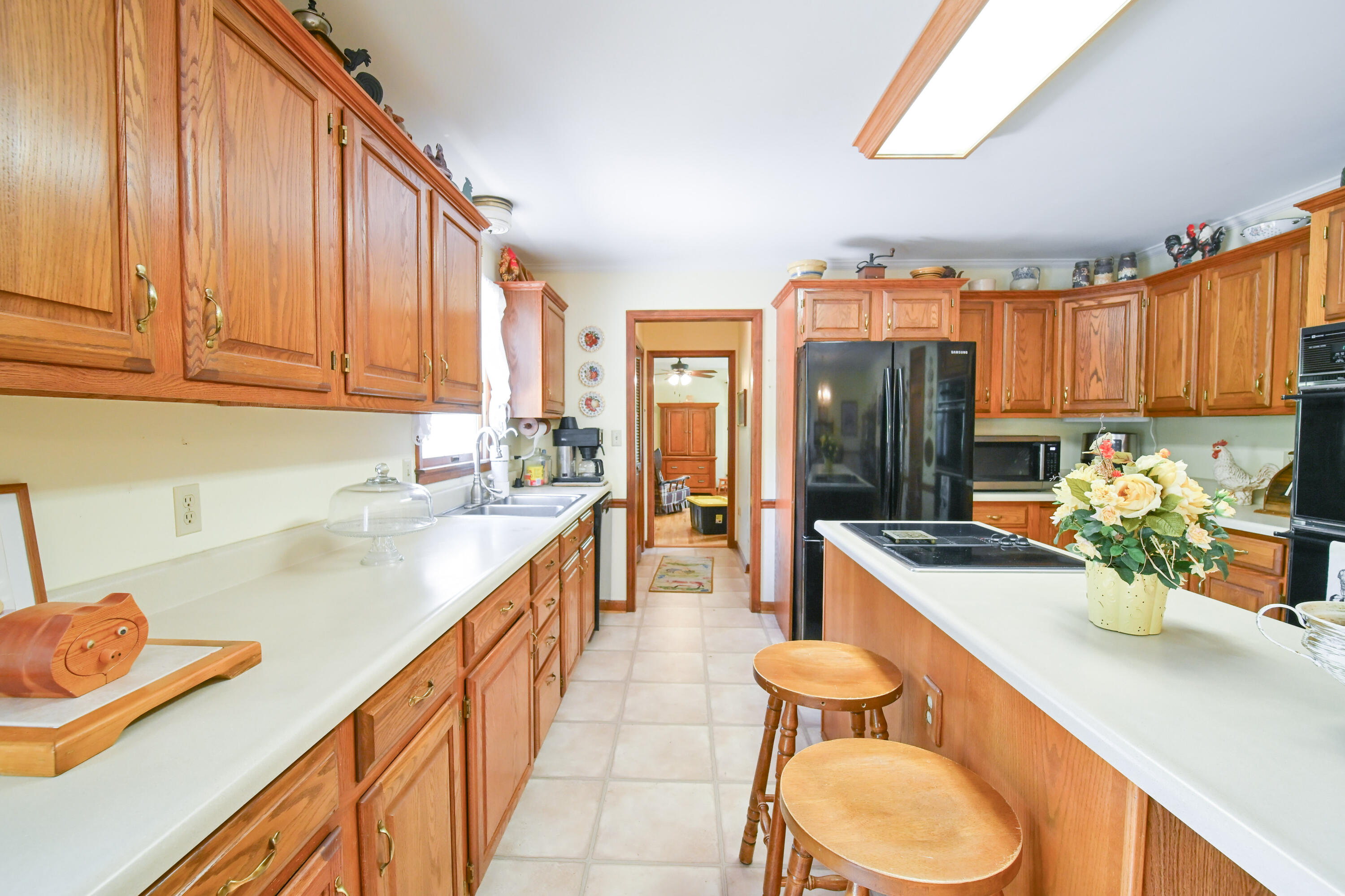 101 Willowcreek Road Property Photo 34