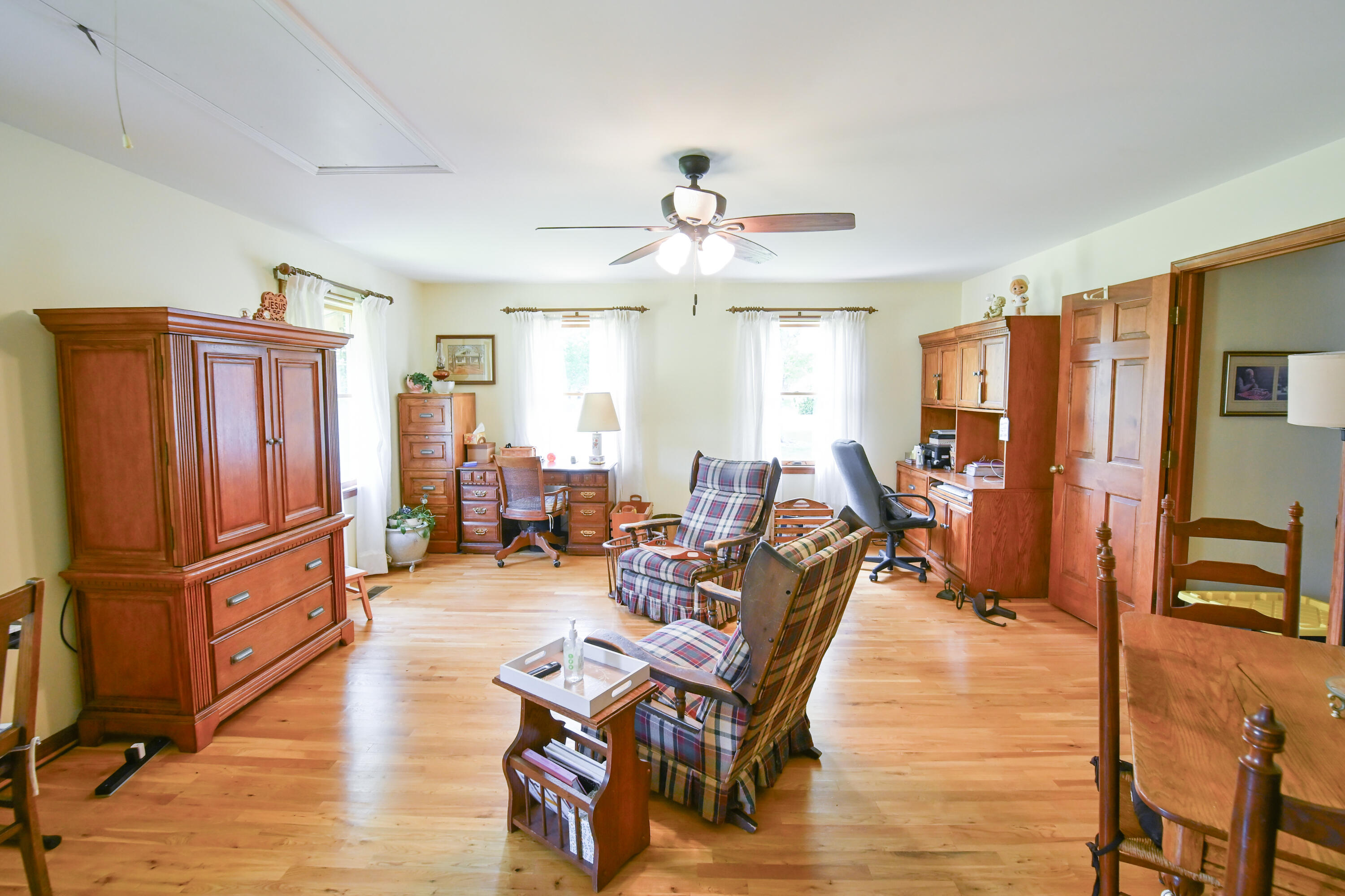 101 Willowcreek Road Property Photo 40