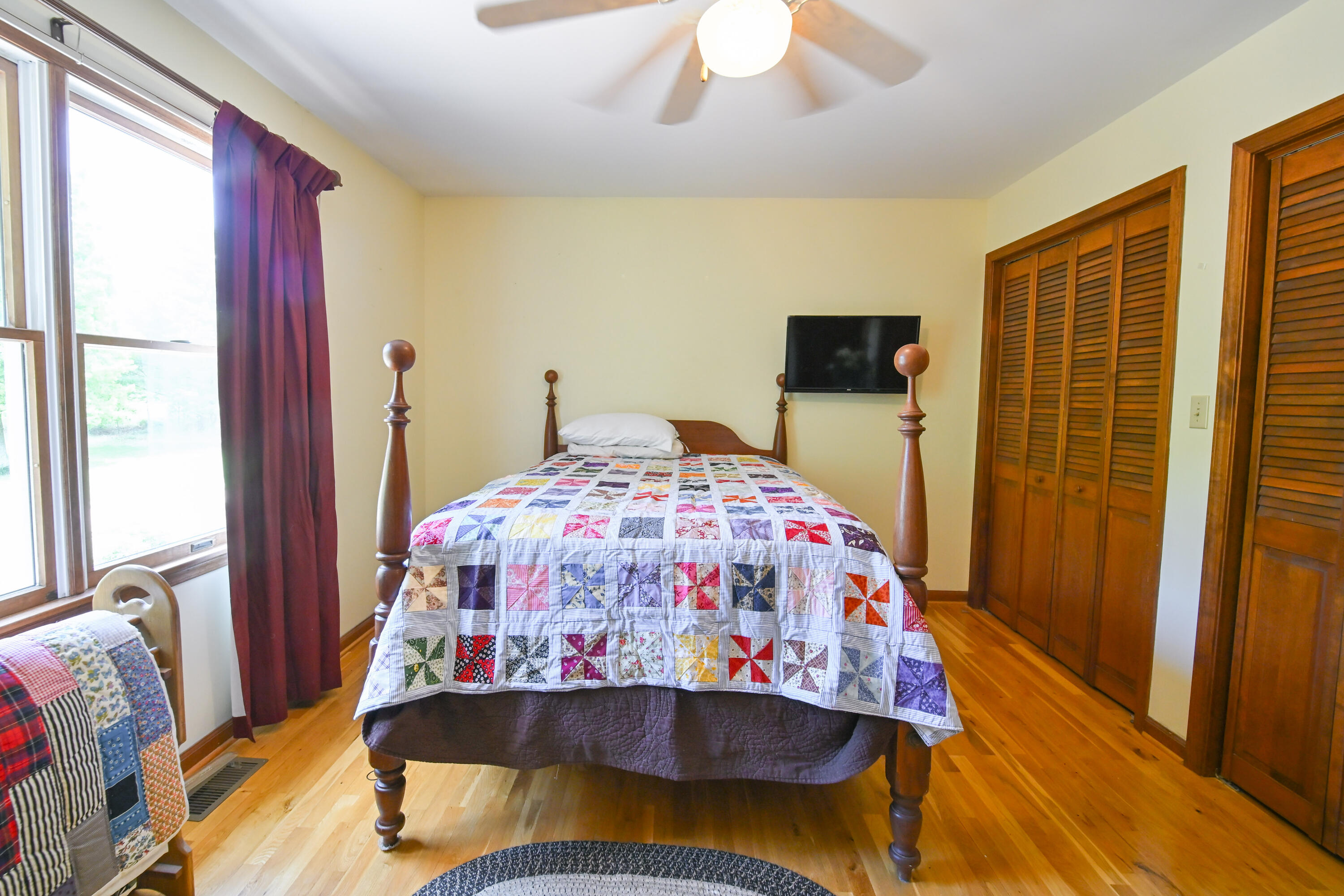 101 Willowcreek Road Property Photo 45