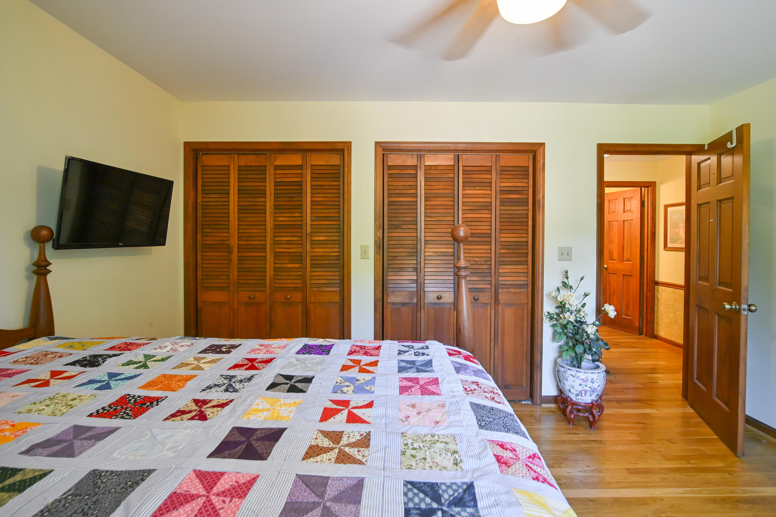 101 Willowcreek Road Property Photo 46