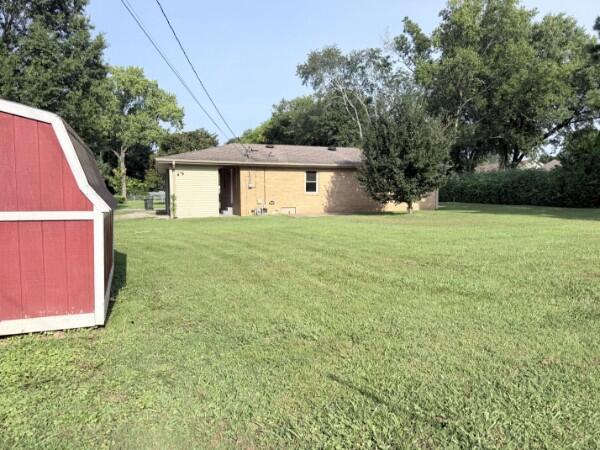 908 Mill View Court Property Photo 4