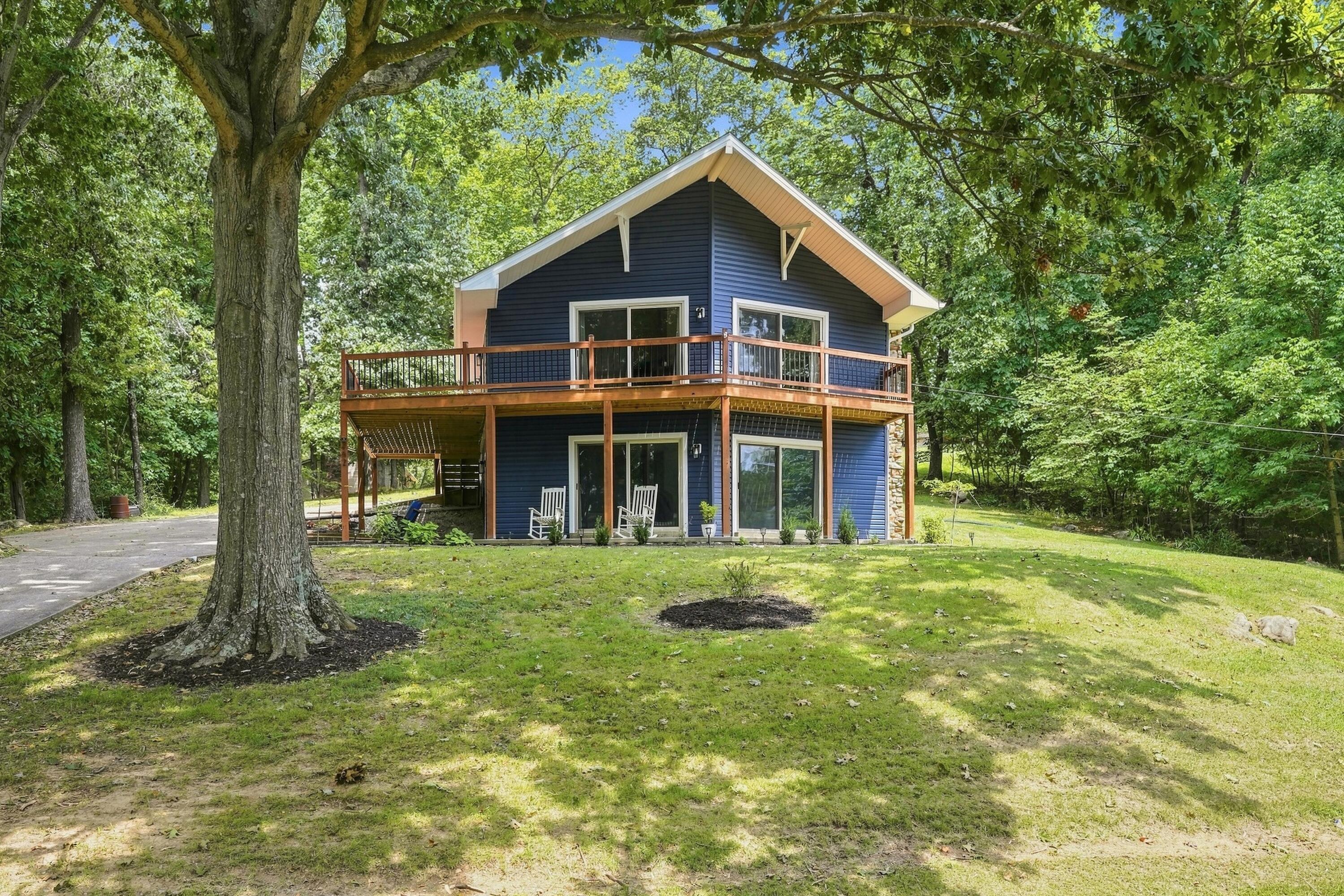 262 Bayview Drive Property Photo 1