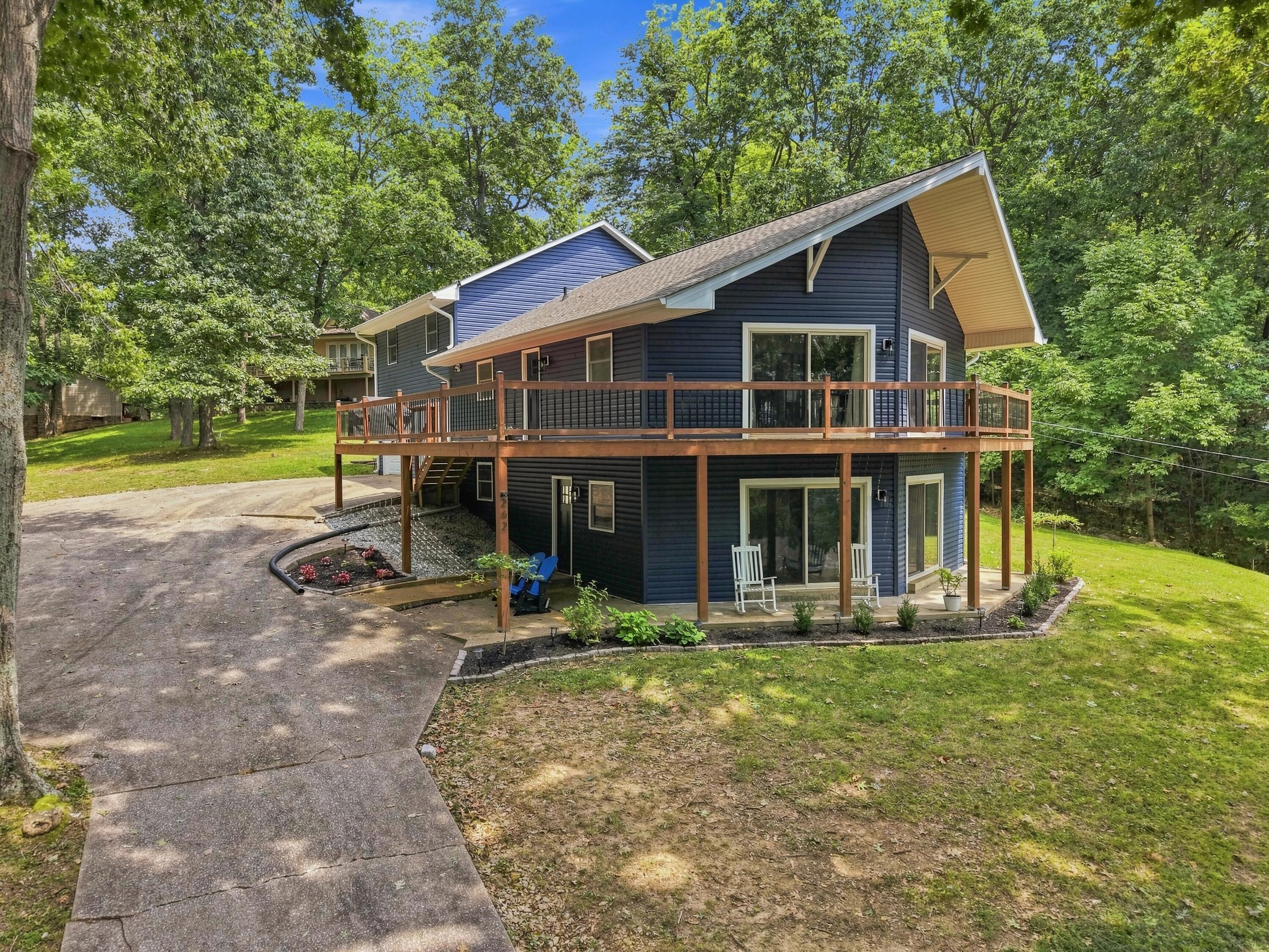 262 Bayview Drive Property Photo 4